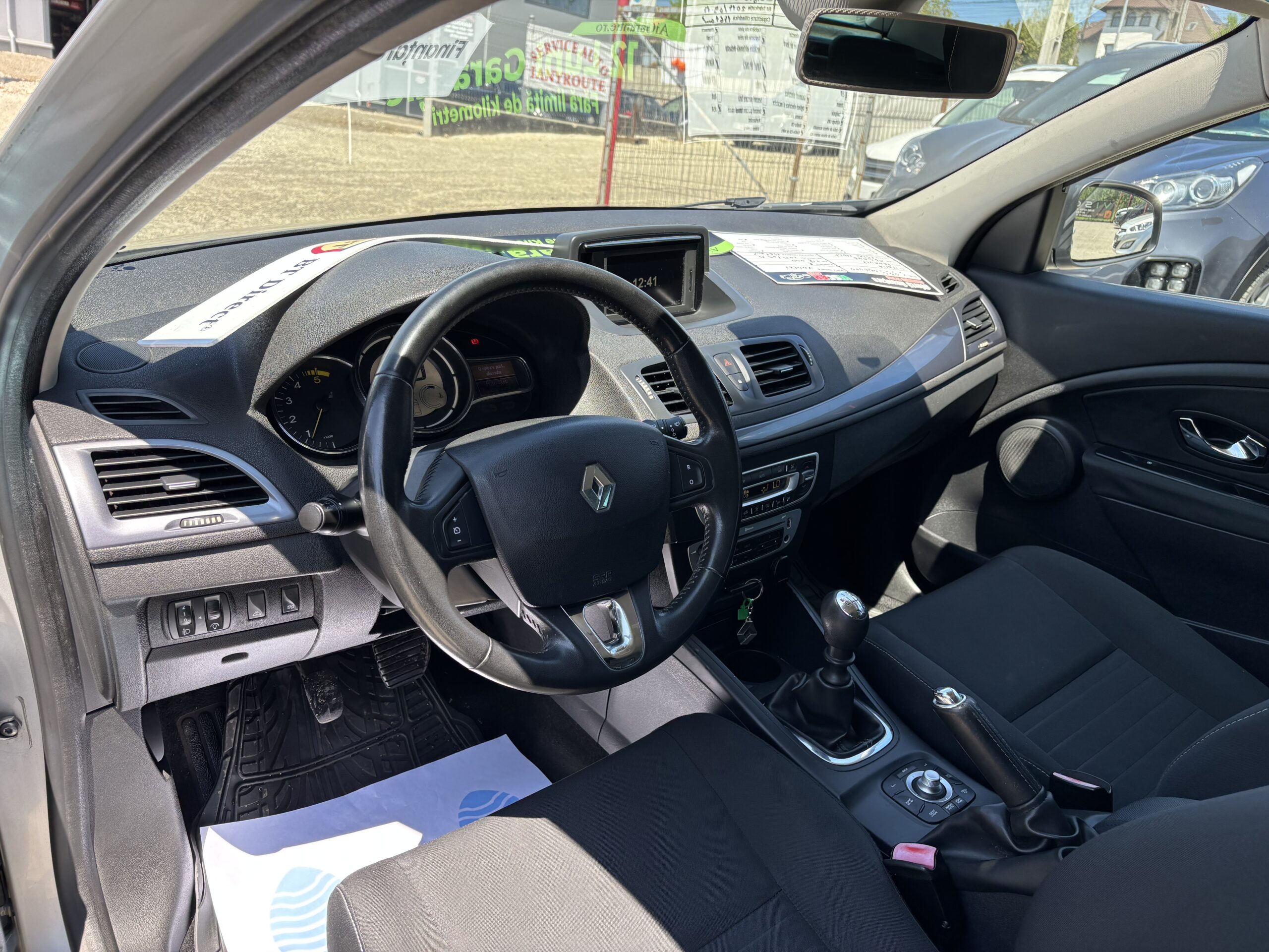 
								Renault Megane Limited full									