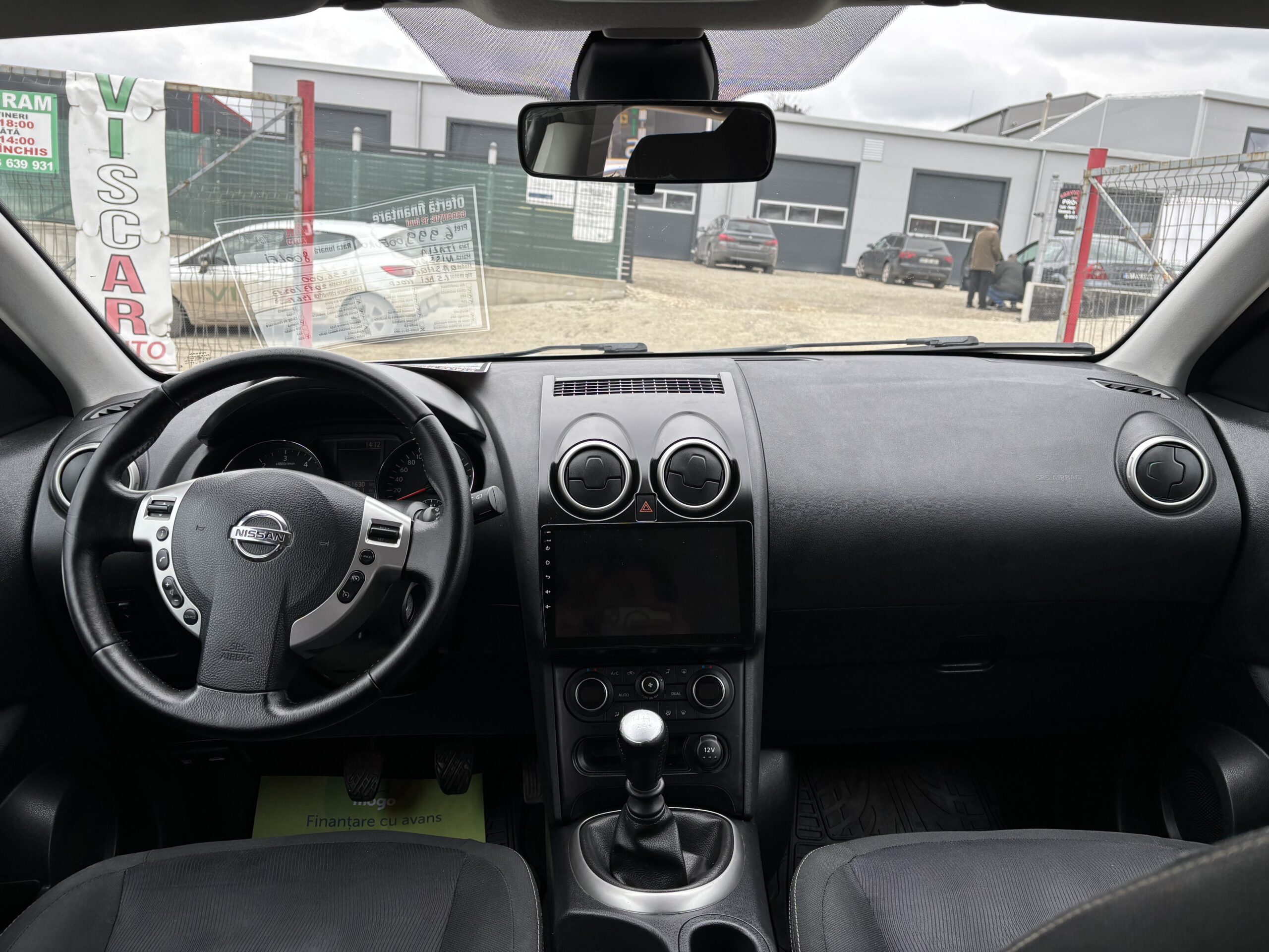 
								Nissan Qashqai full									