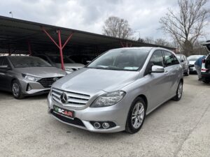 Mercedes B180