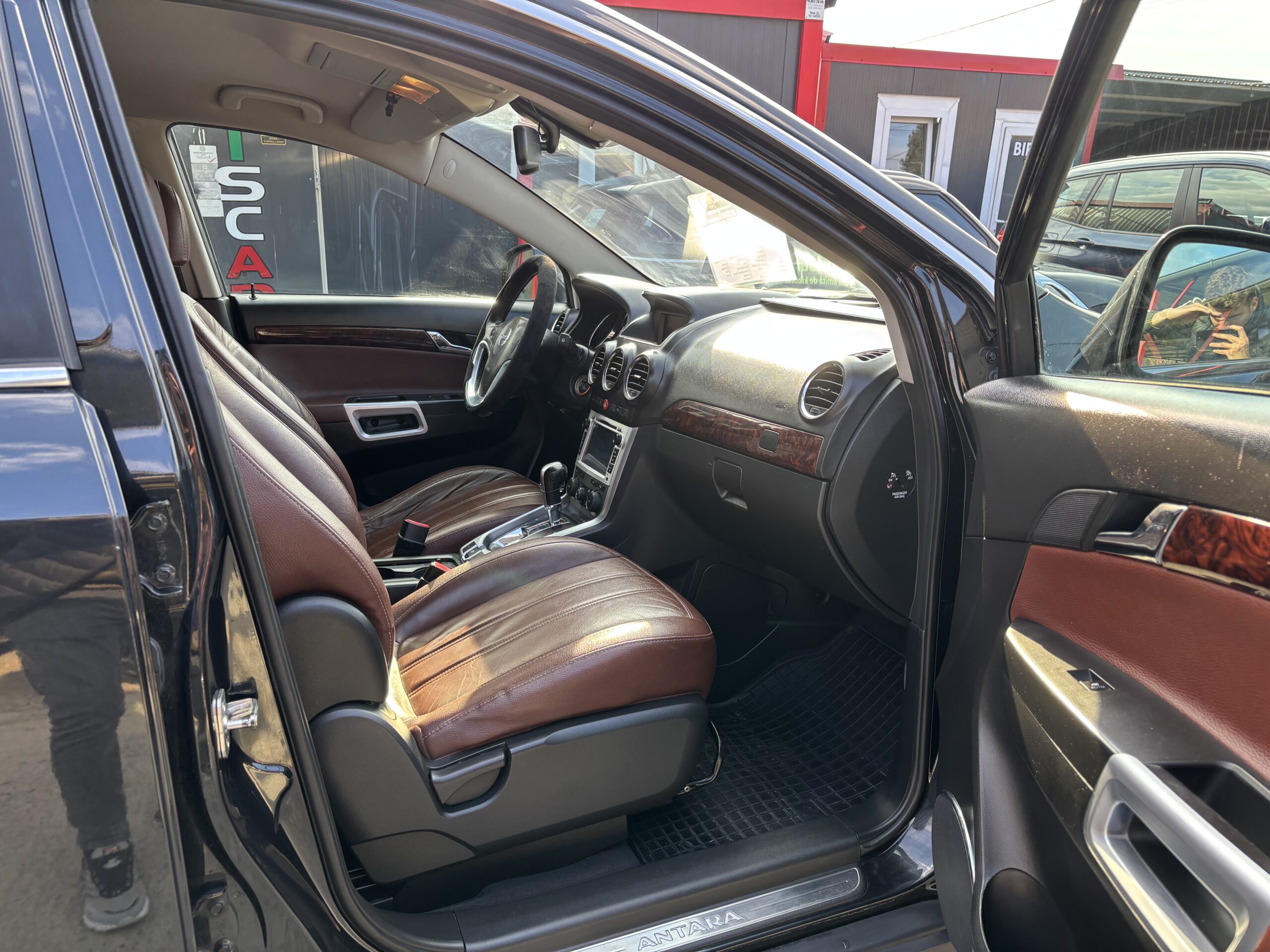 
								Opel Antara full									