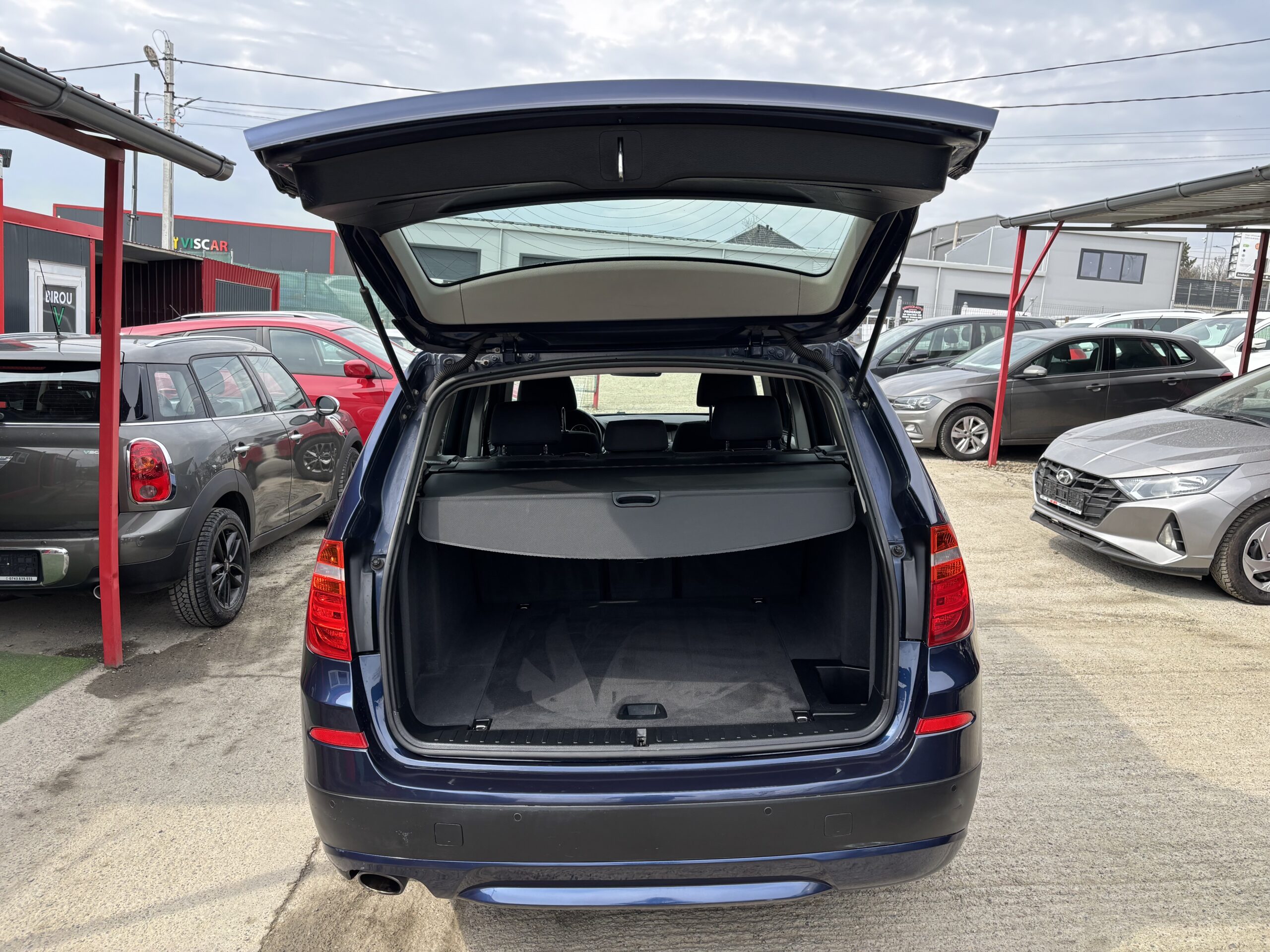 
								BMW X3 full									