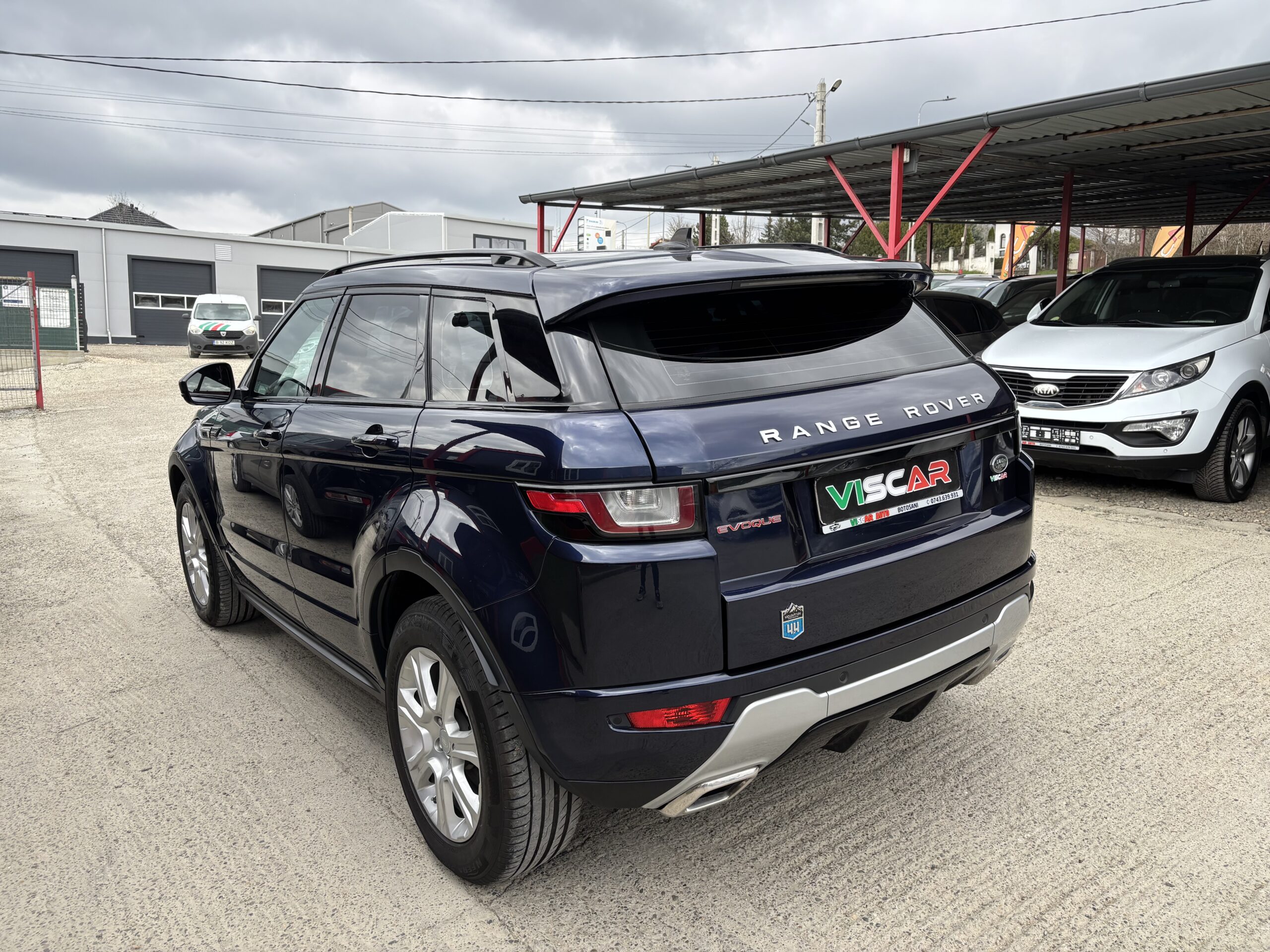 
								Range Rover Evoque full									