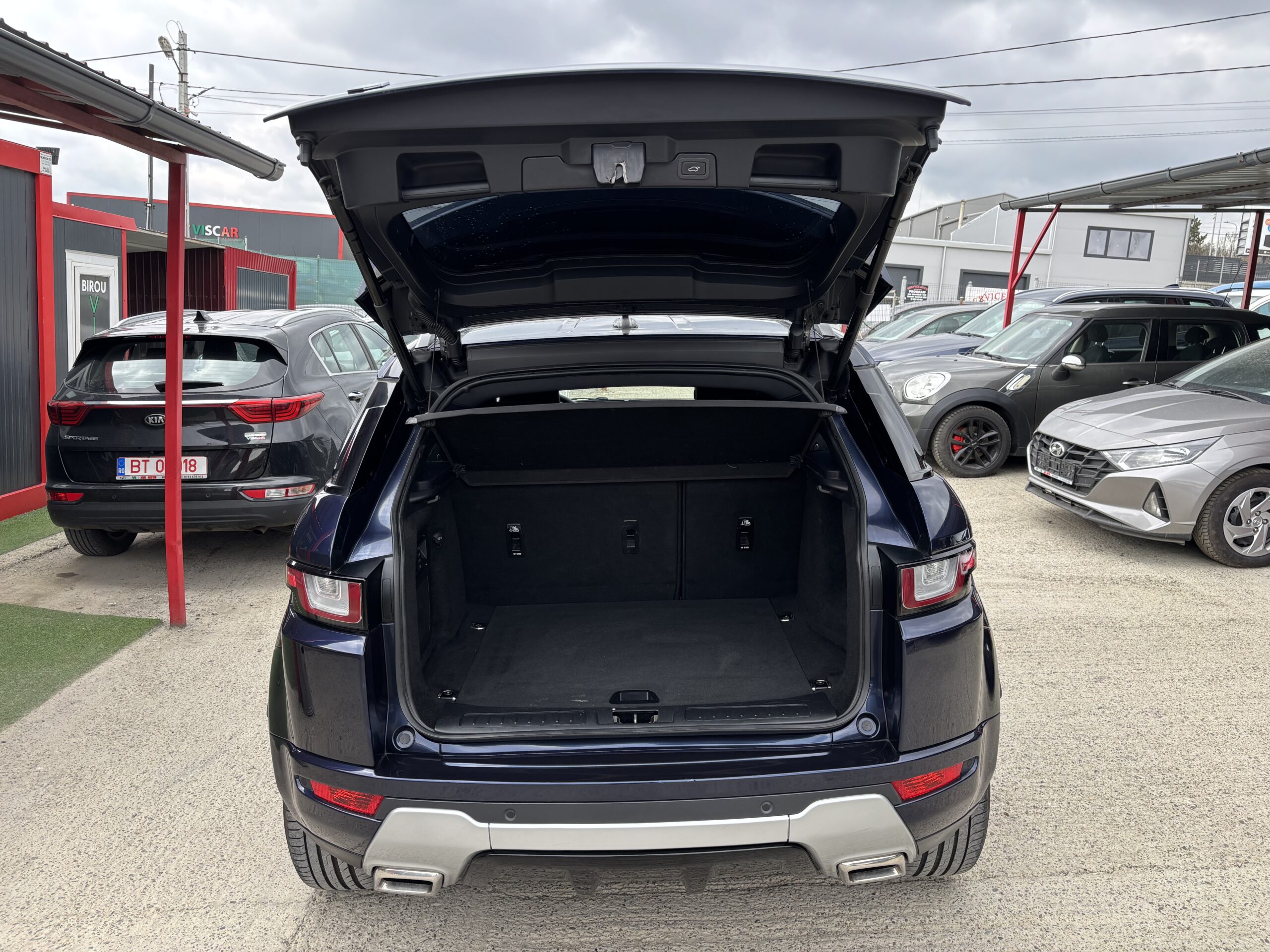 
								Range Rover Evoque full									