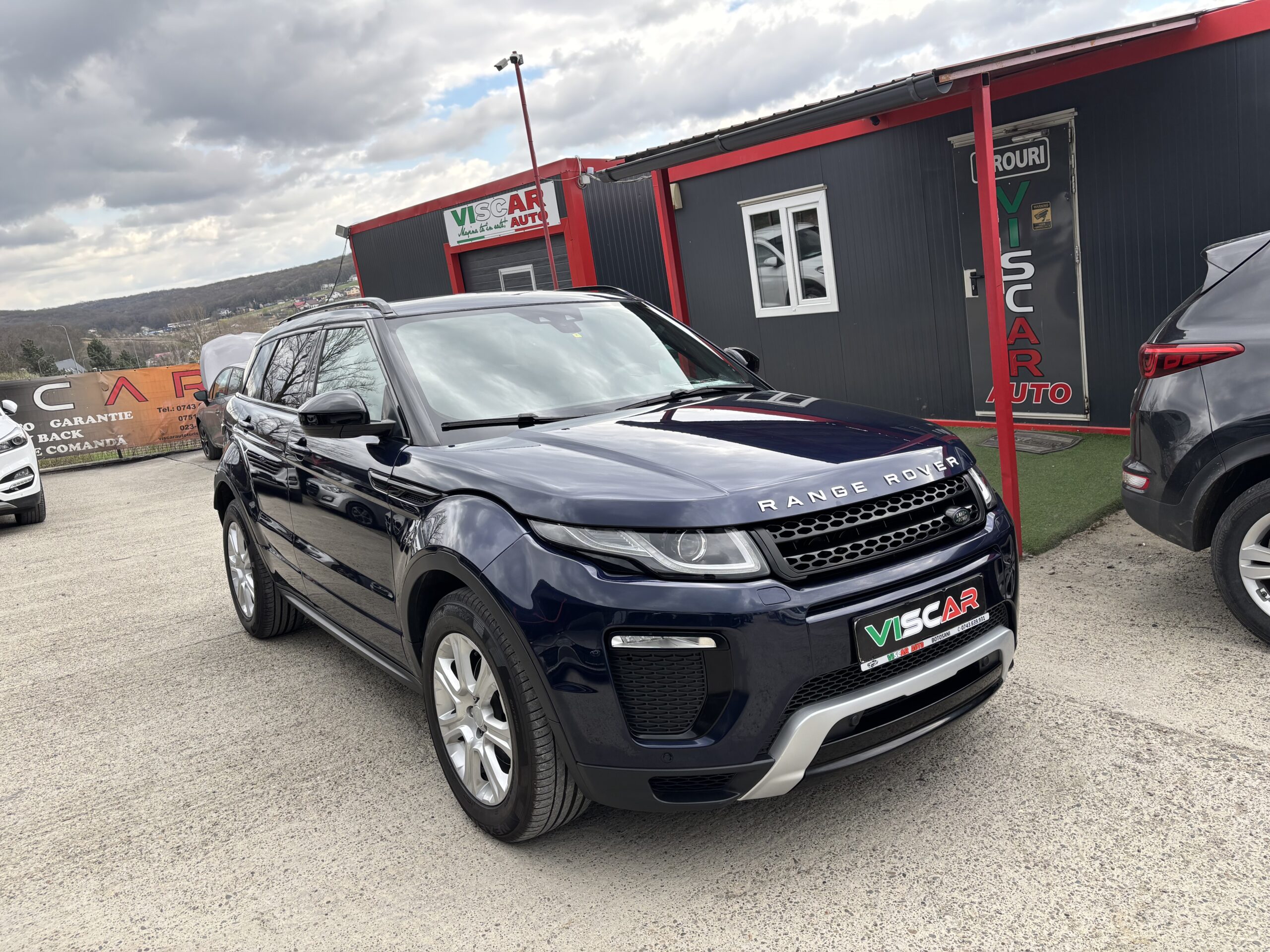 
								Range Rover Evoque full									