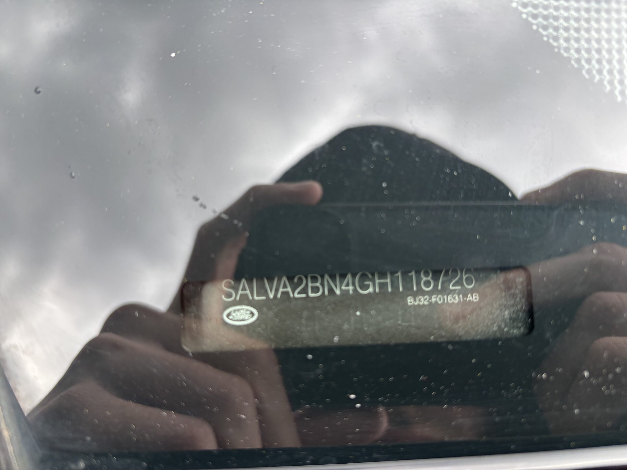 
								Range Rover Evoque full									