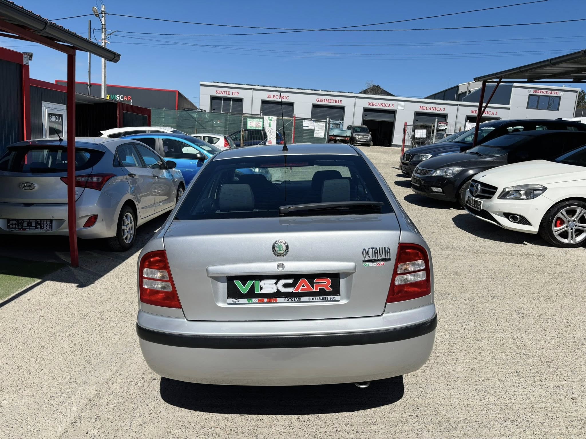 
								Skoda Octavia full									