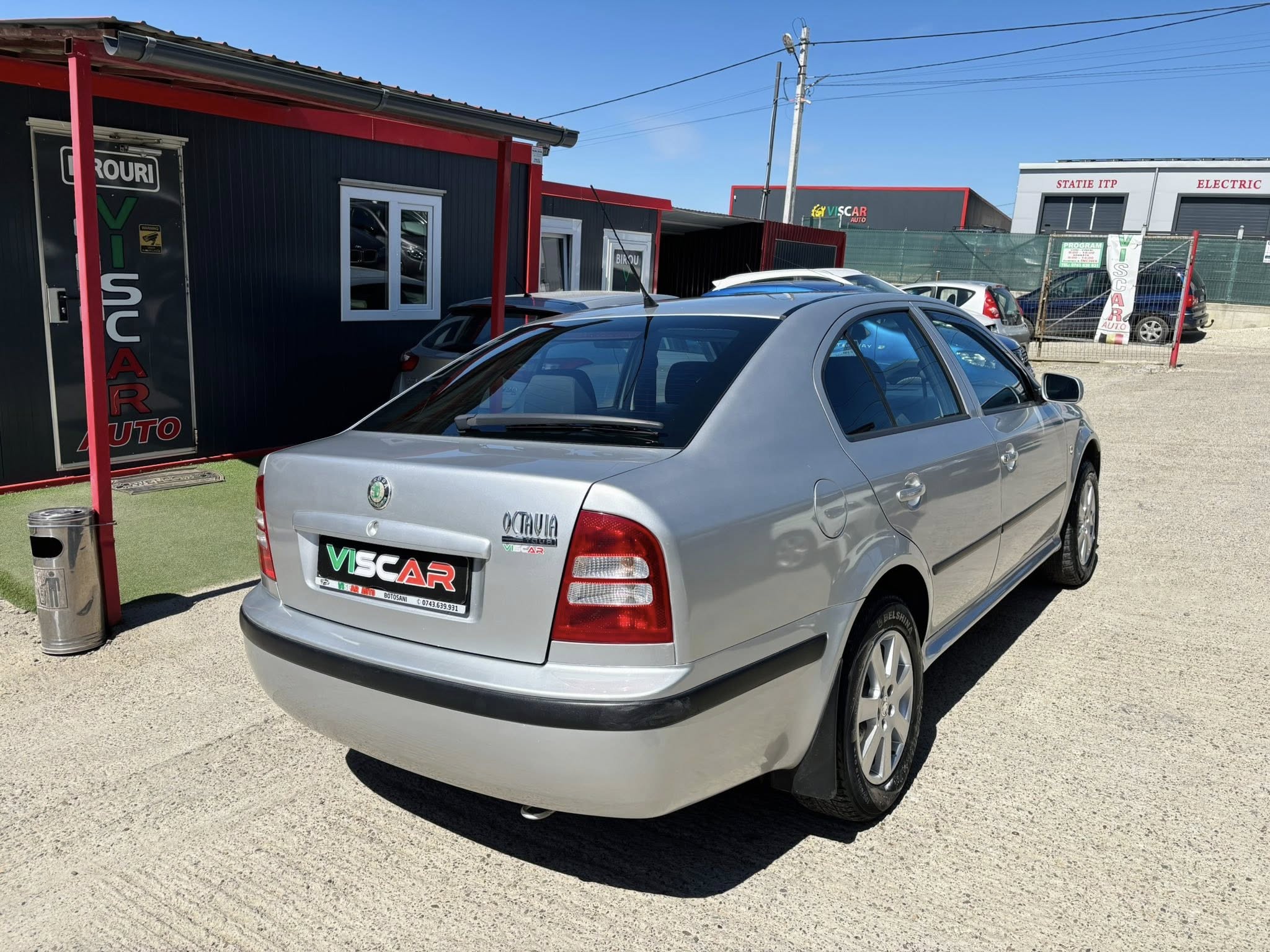 
								Skoda Octavia full									