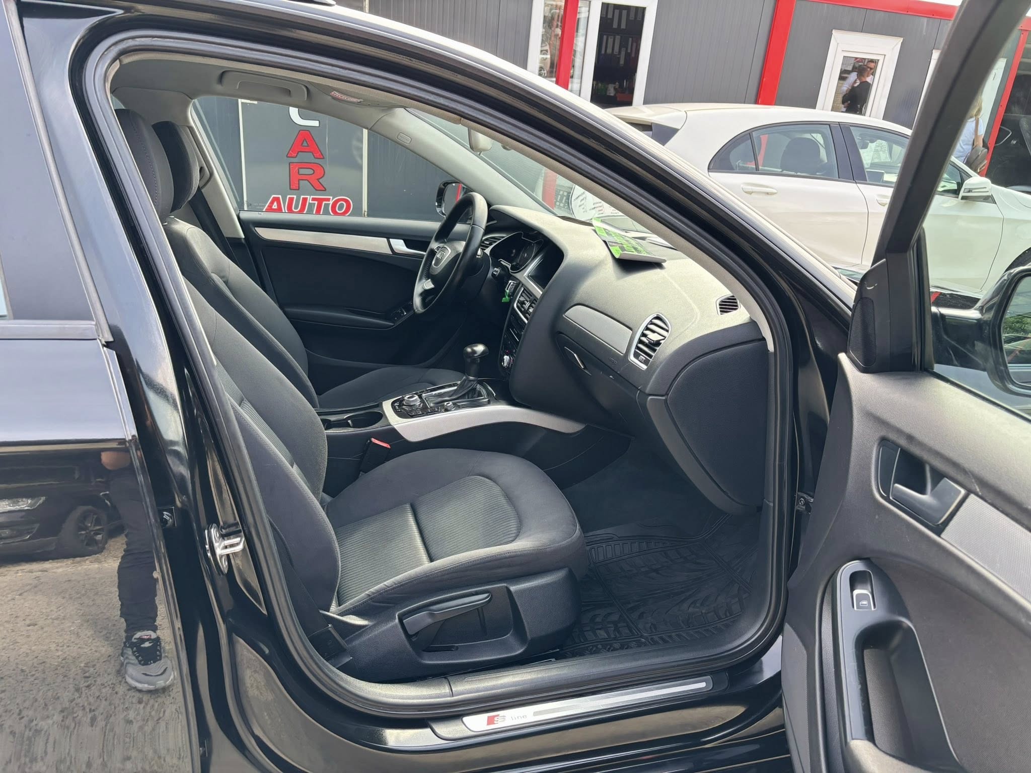 
								Audi A4 B8.5 full									