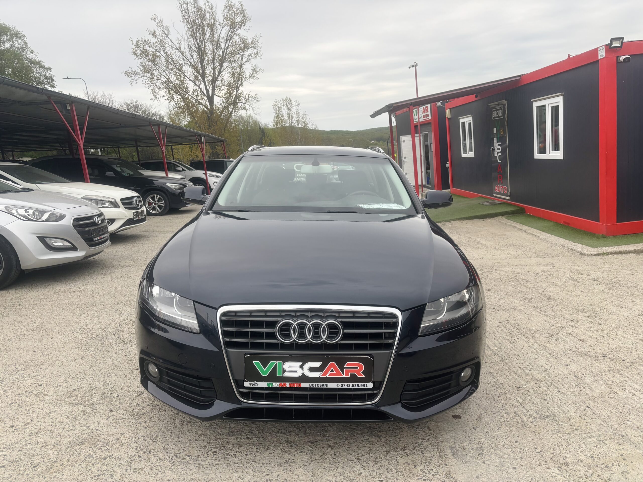 
								Audi A4 full									