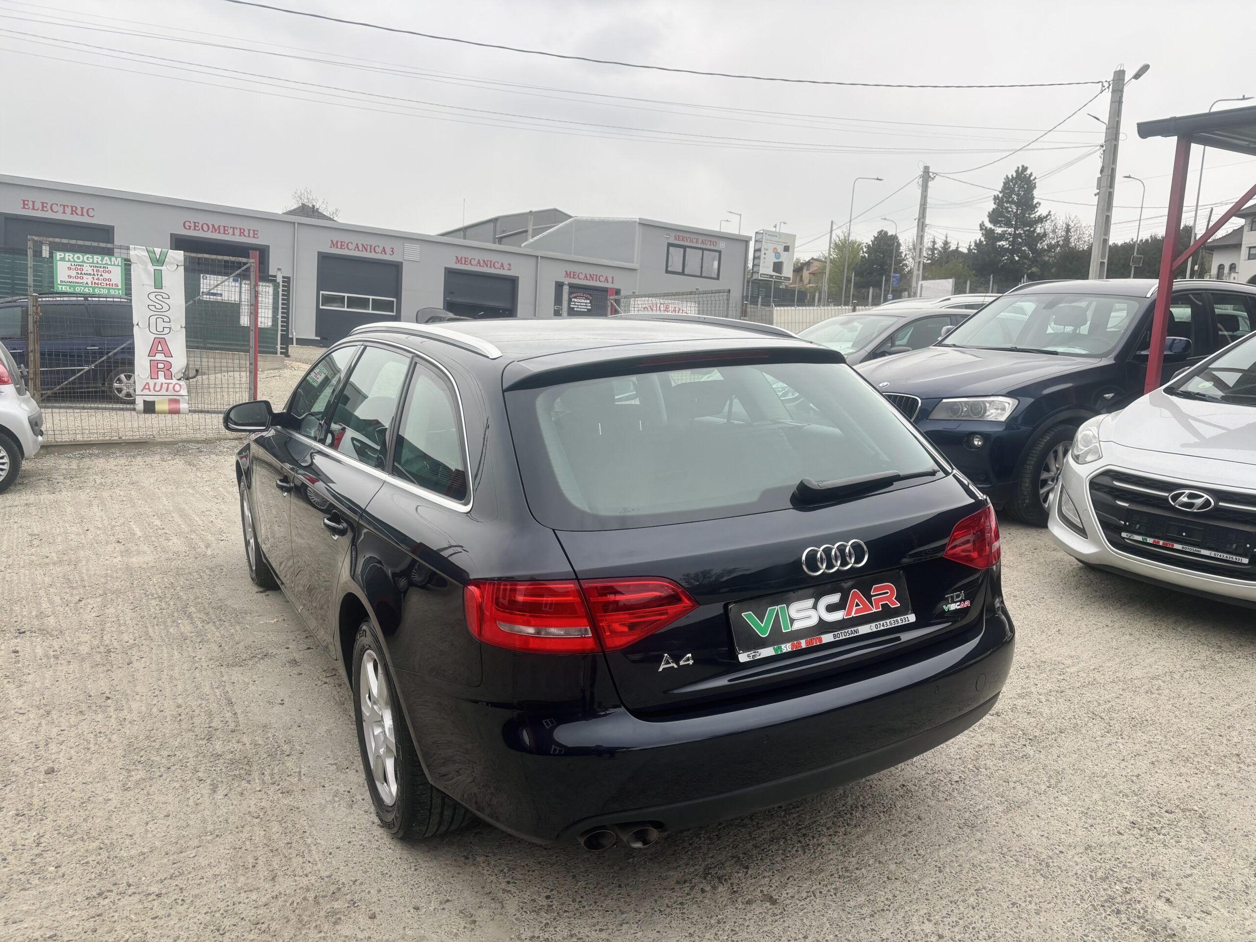 
								Audi A4 full									