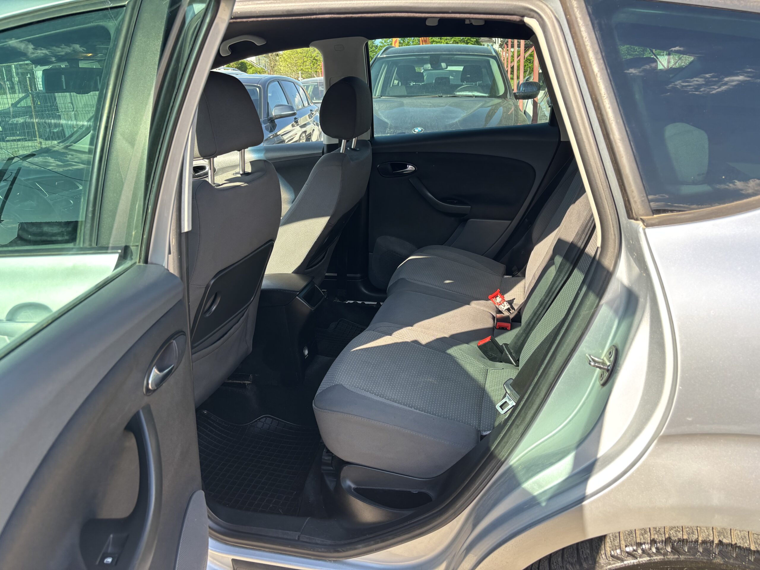 
								Seat Altea XL full									