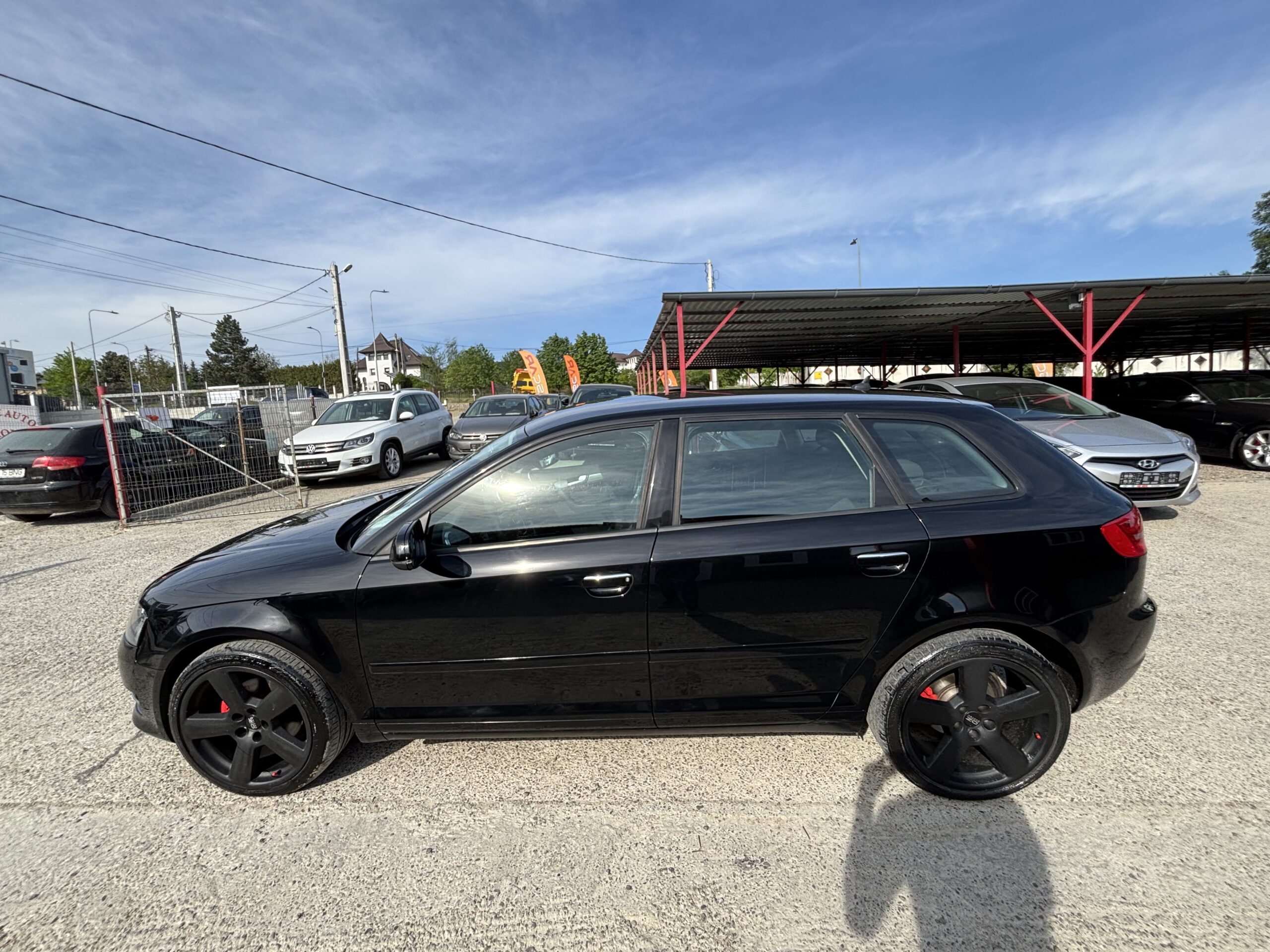 
								Audi A3 full									