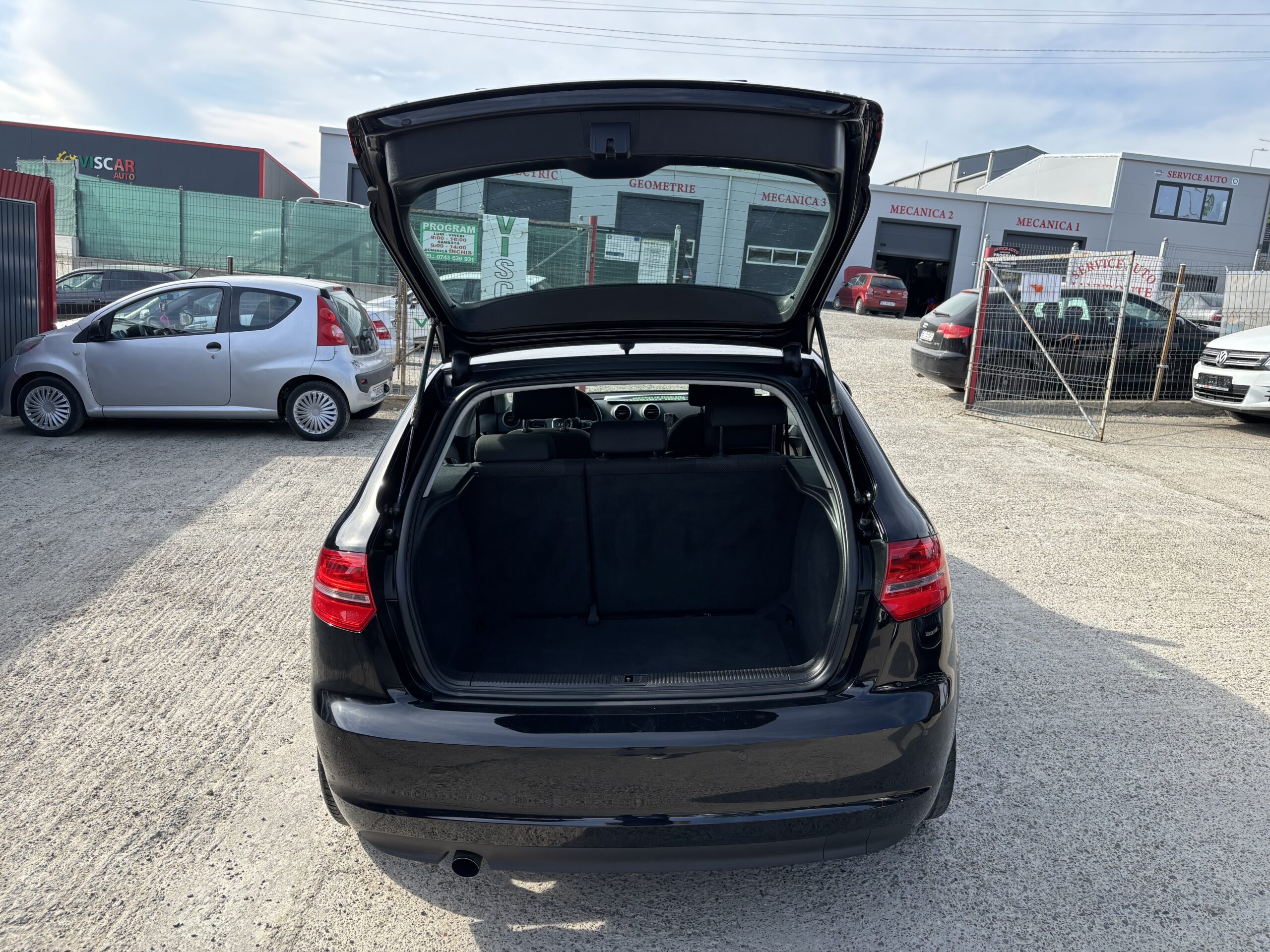 
								Audi A3 full									