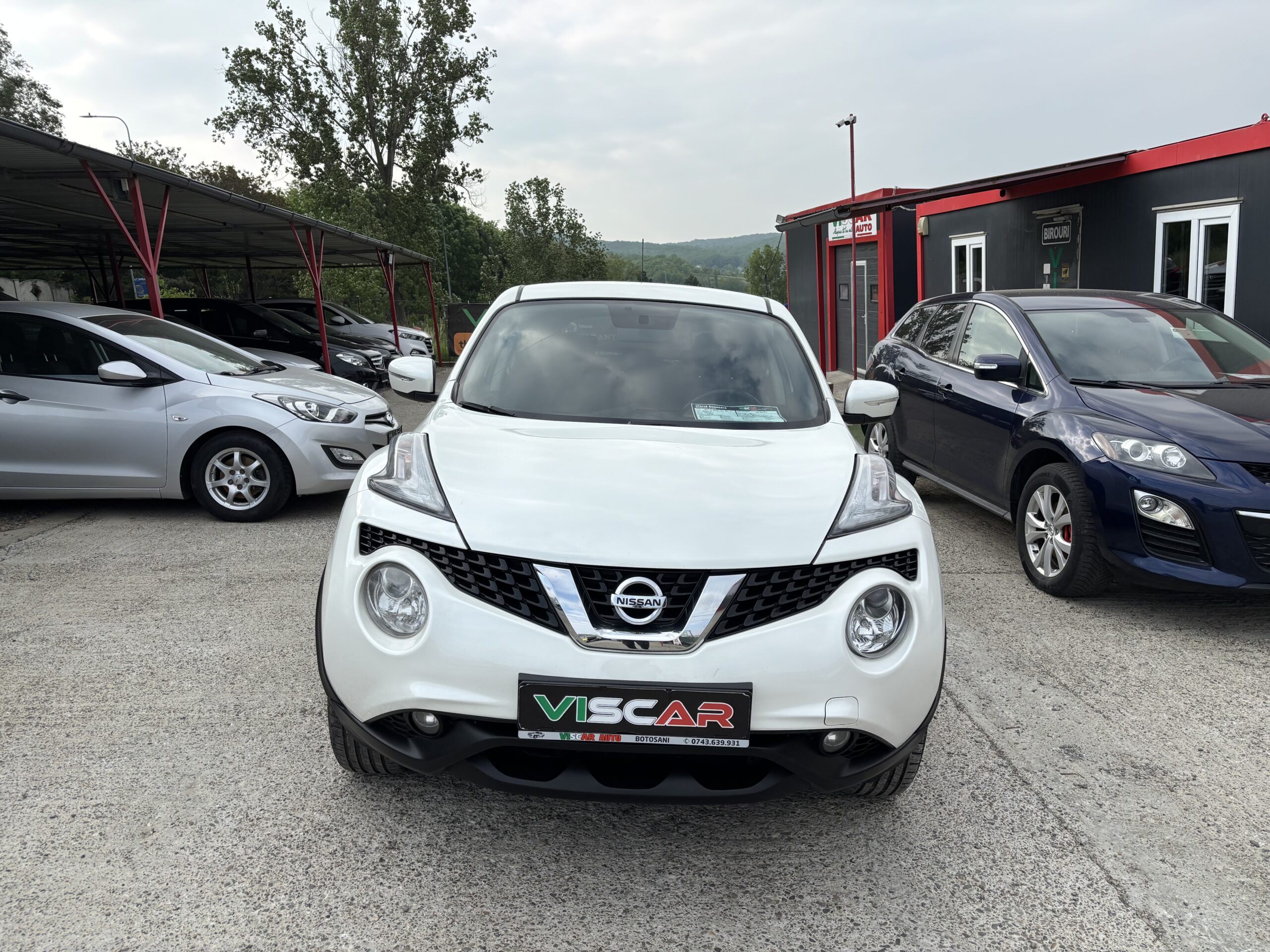 
								Nissan Juke full									