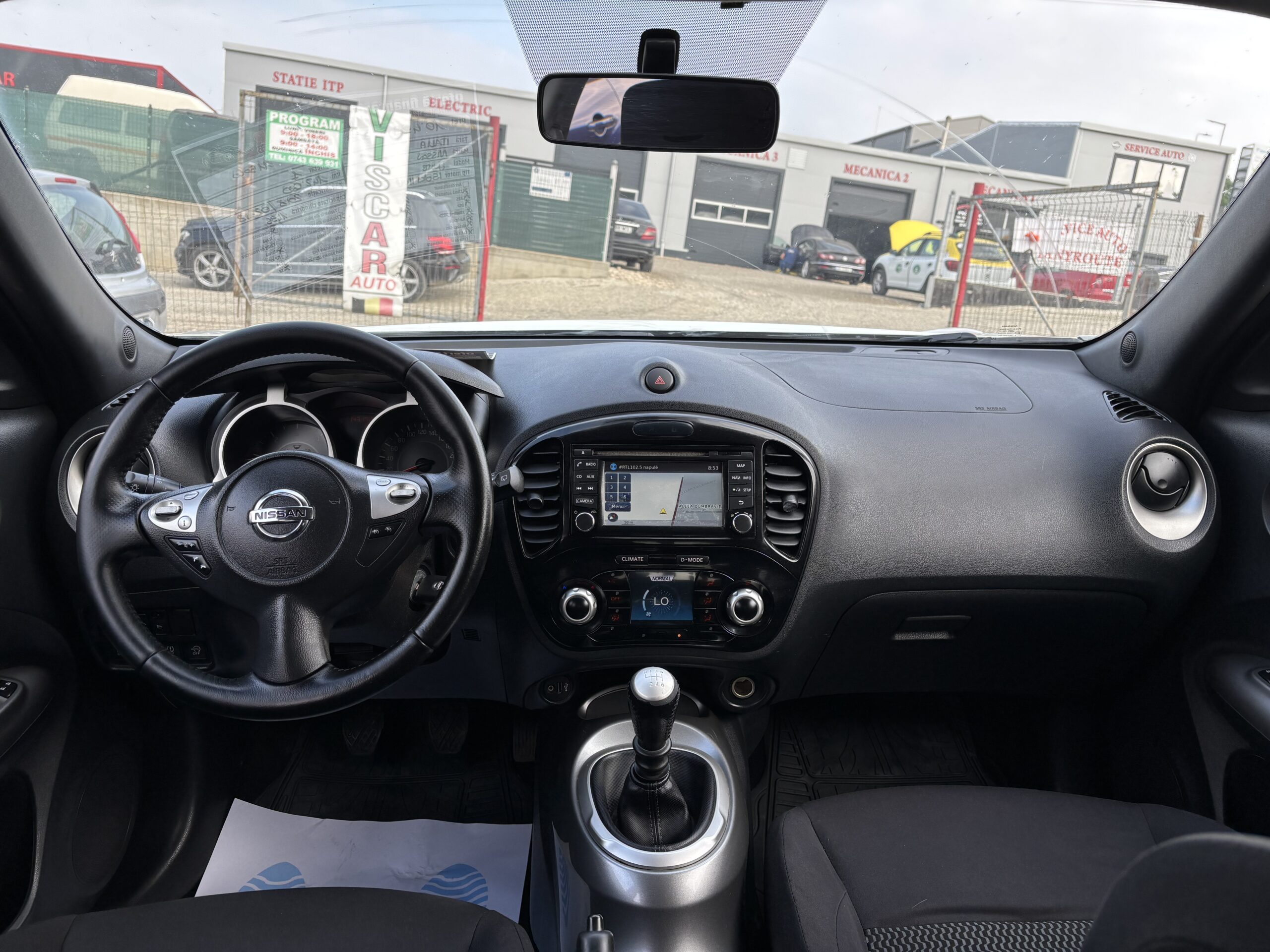 
								Nissan Juke full									