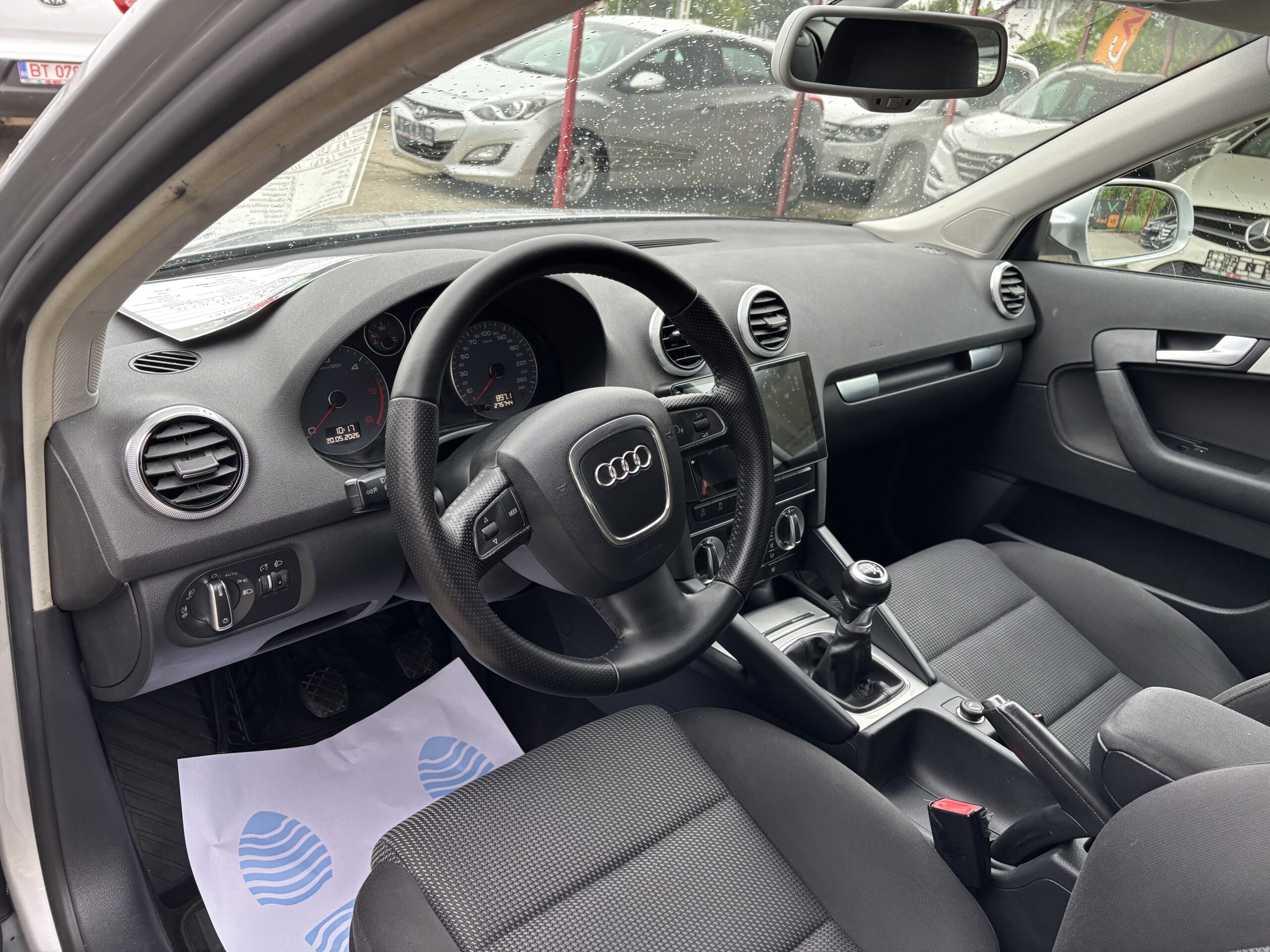 
								Audi A3 Sportback full									