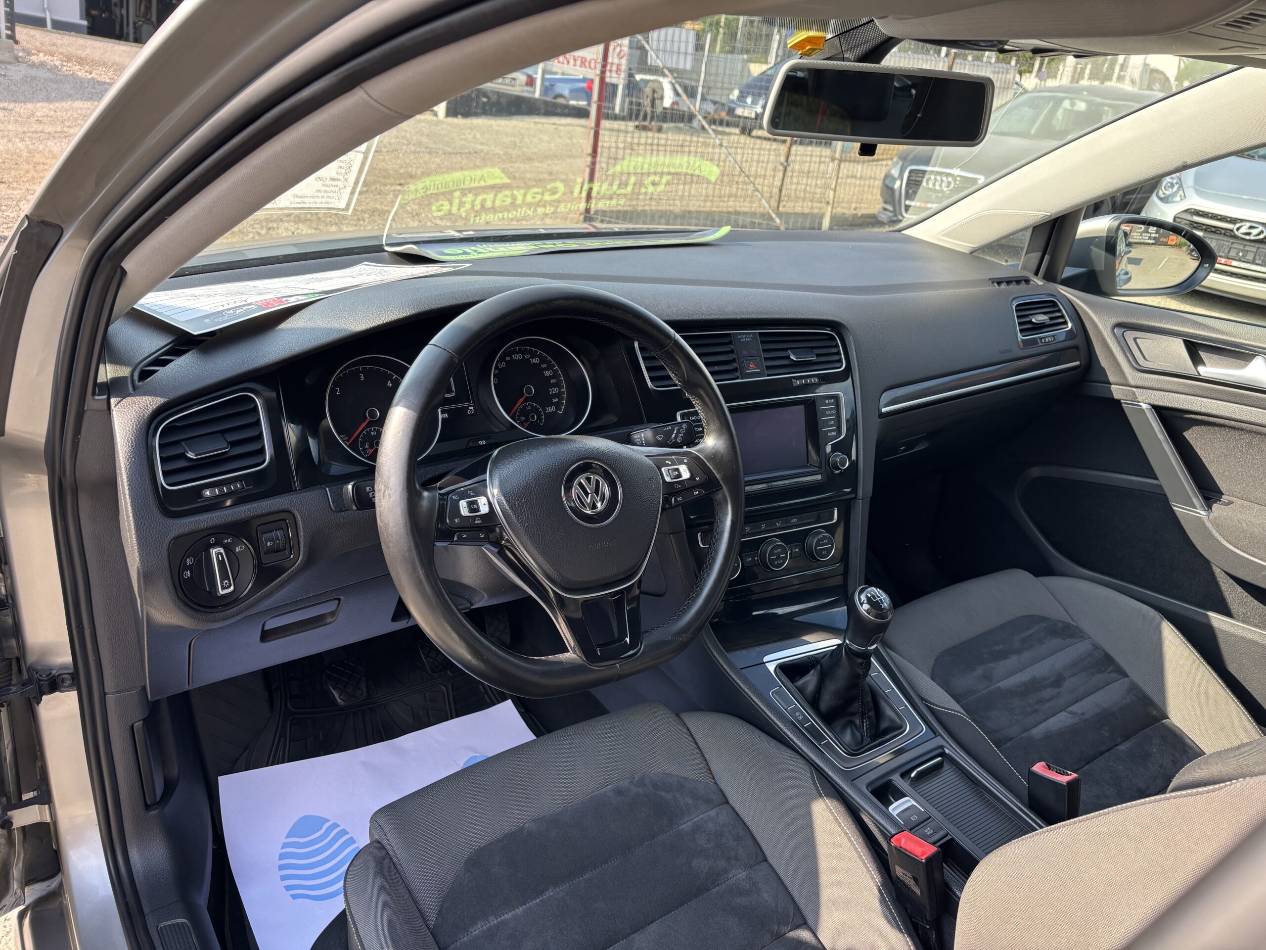
								Volkswagen Golf 7 full									