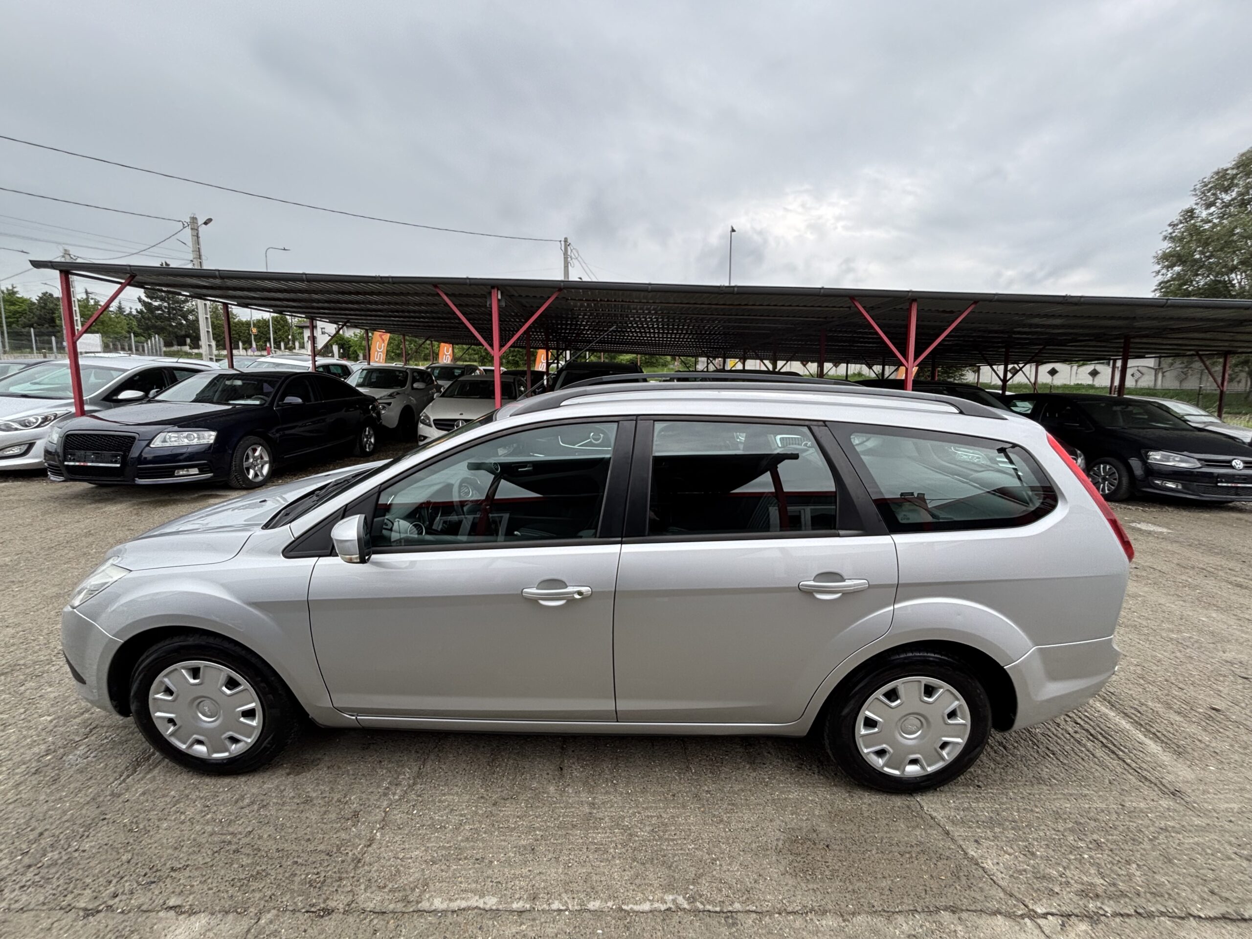 
								Ford Focus full									