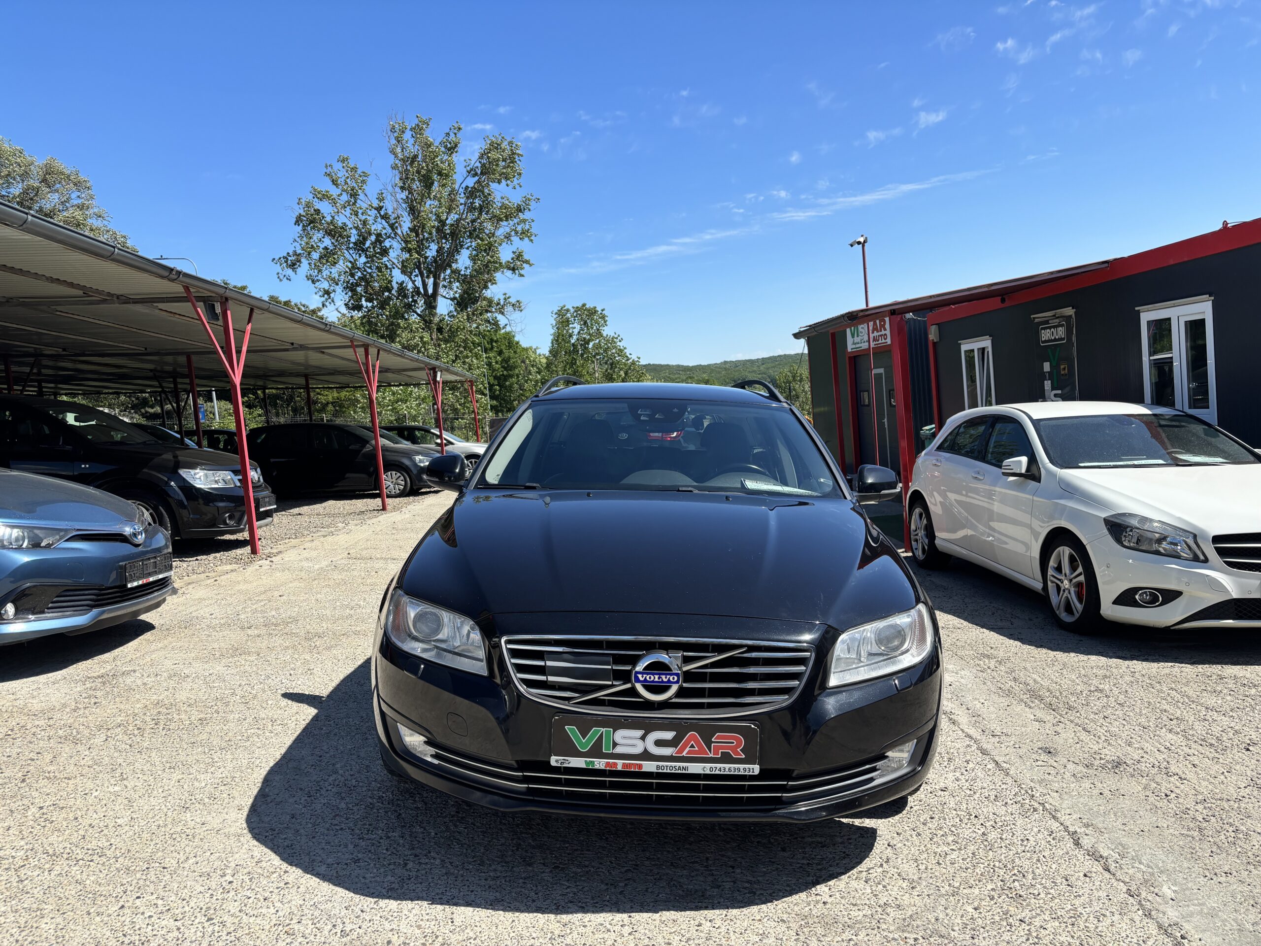
								Volvo V70 full									