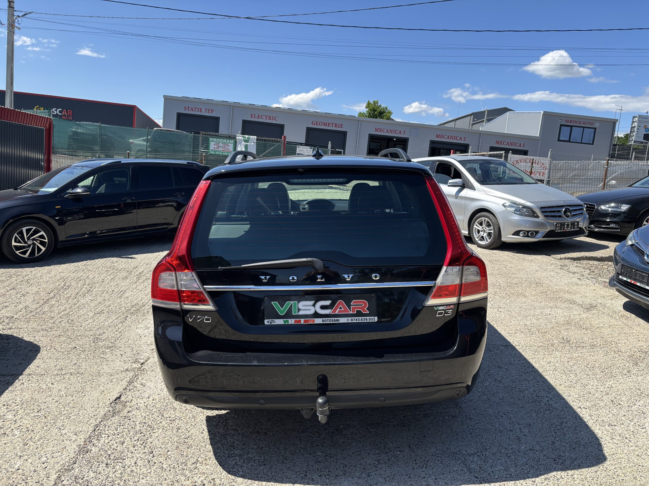 
								Volvo V70 full									