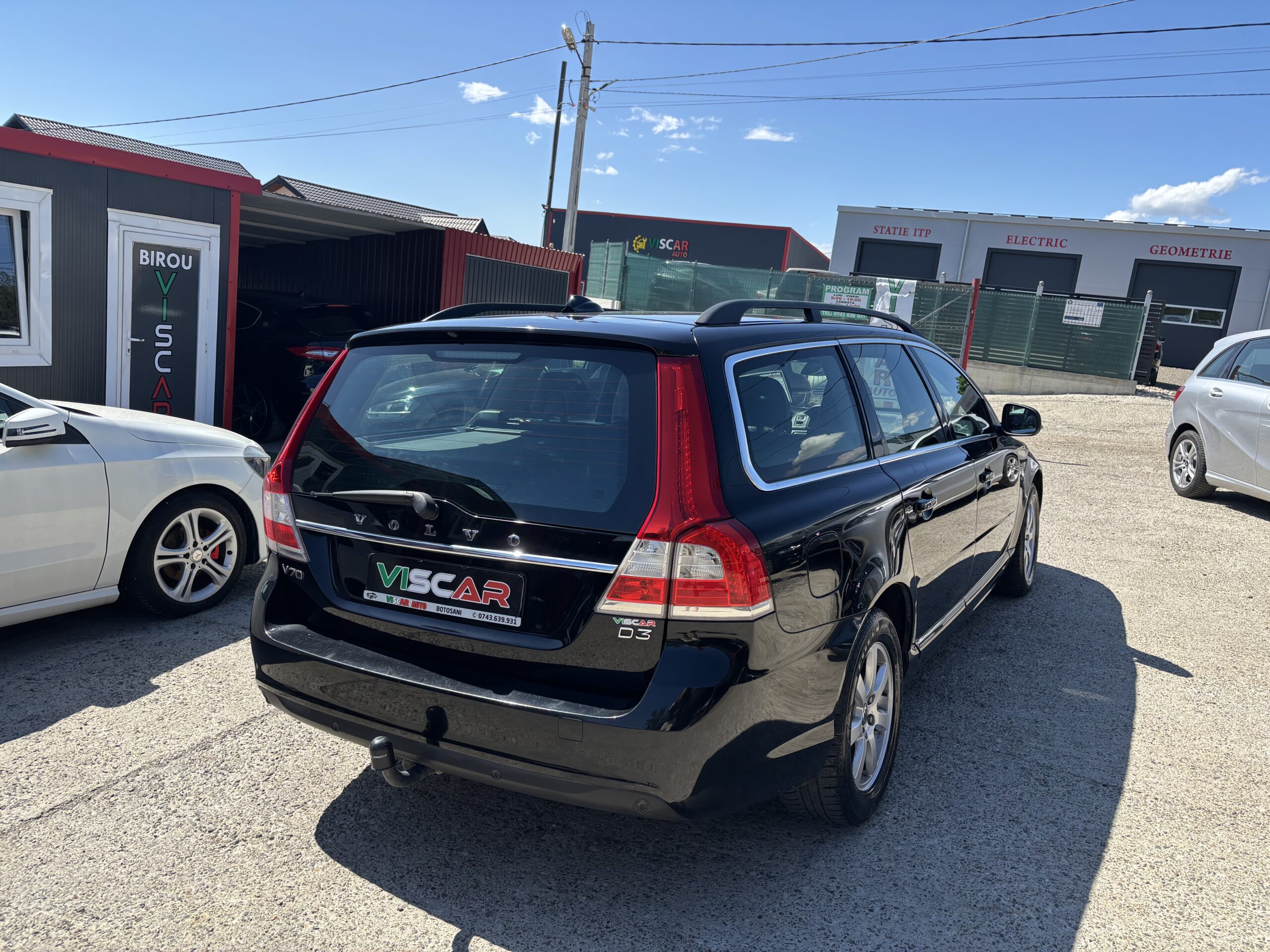 
								Volvo V70 full									