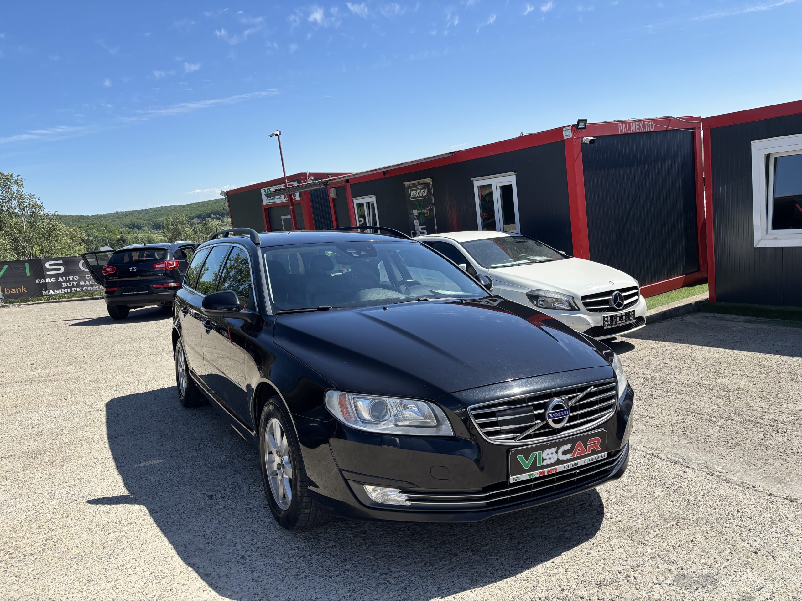 
								Volvo V70 full									