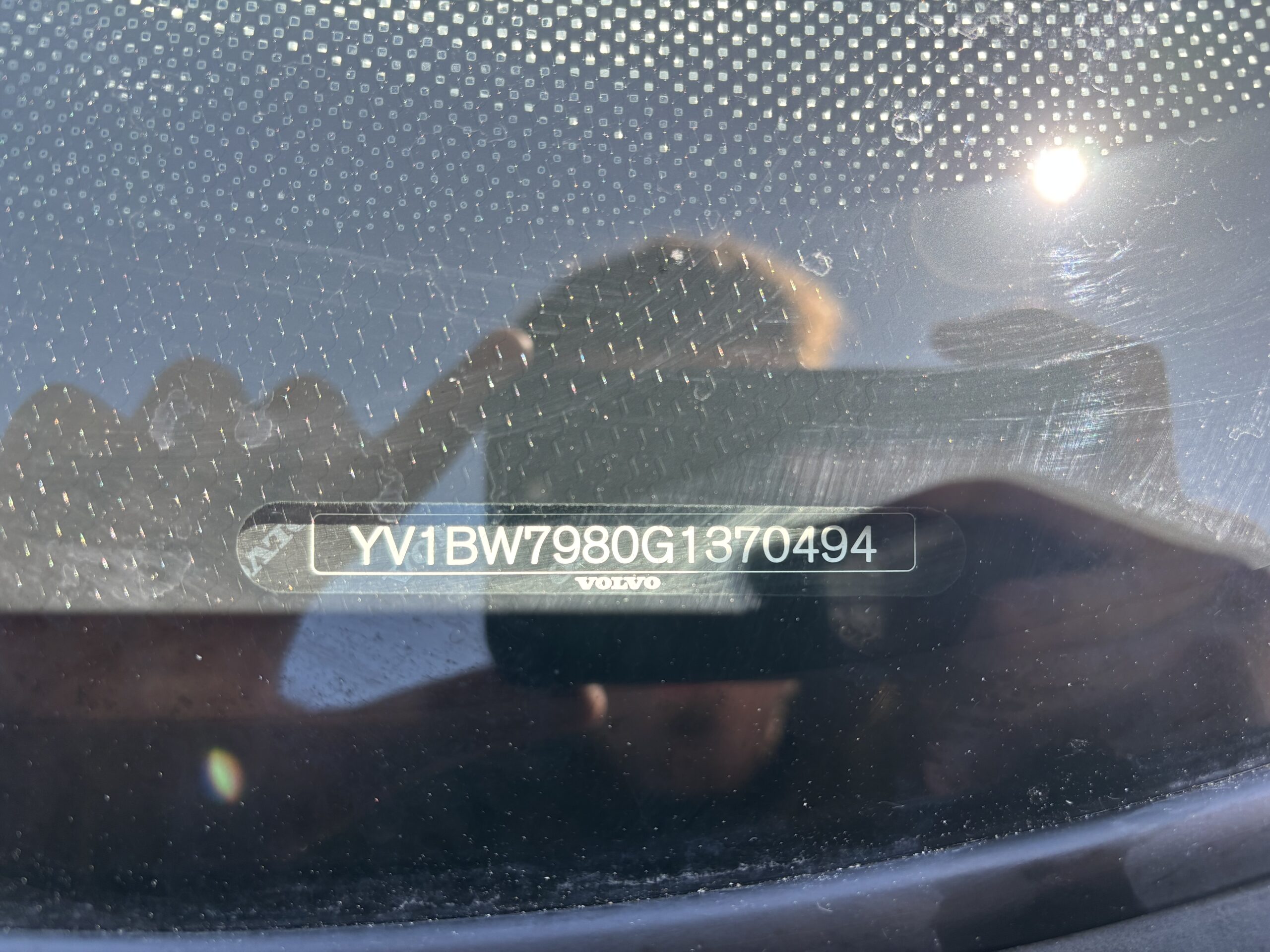 
								Volvo V70 full									