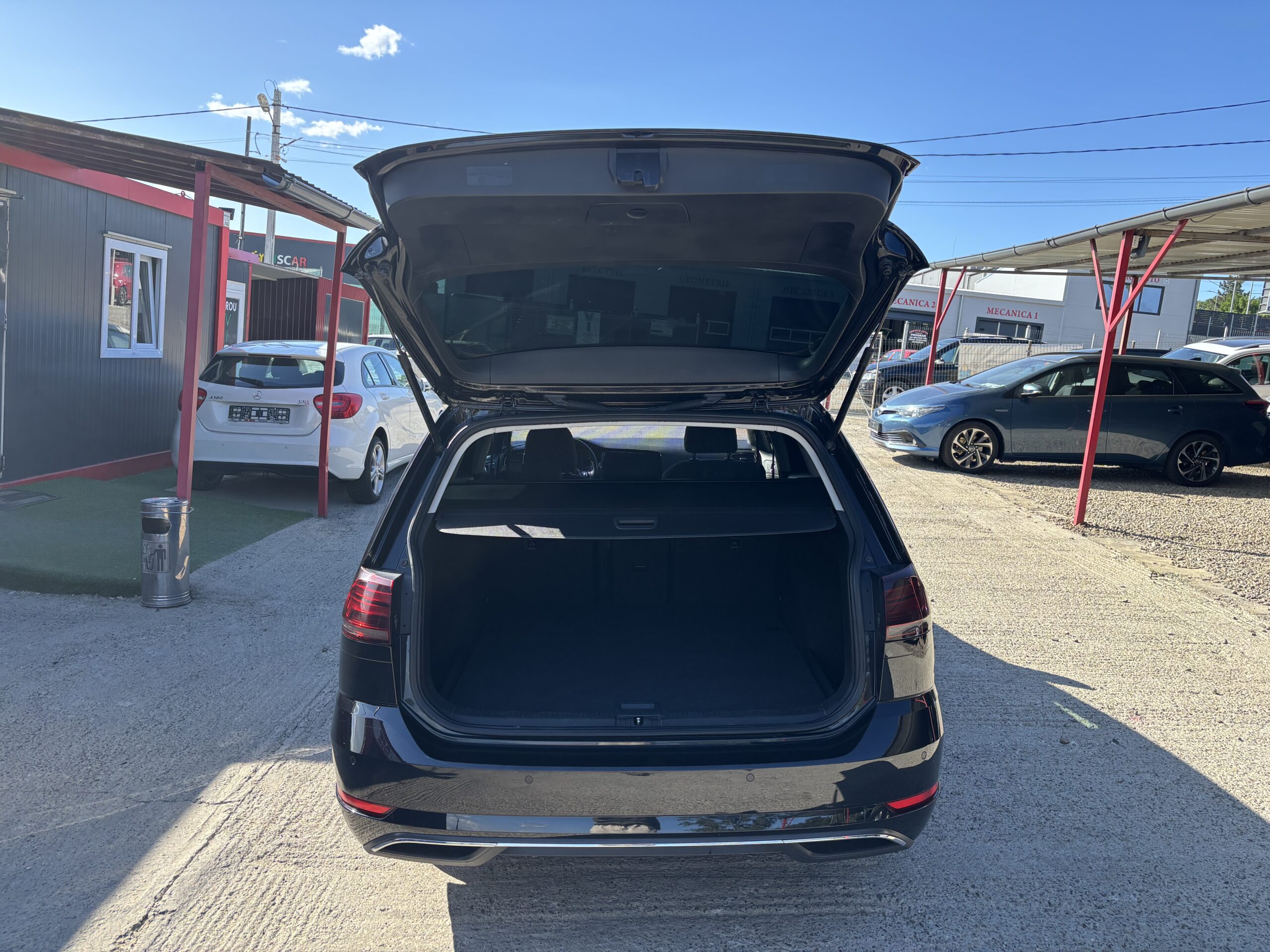 
								Volkswagen Golf 7 full									