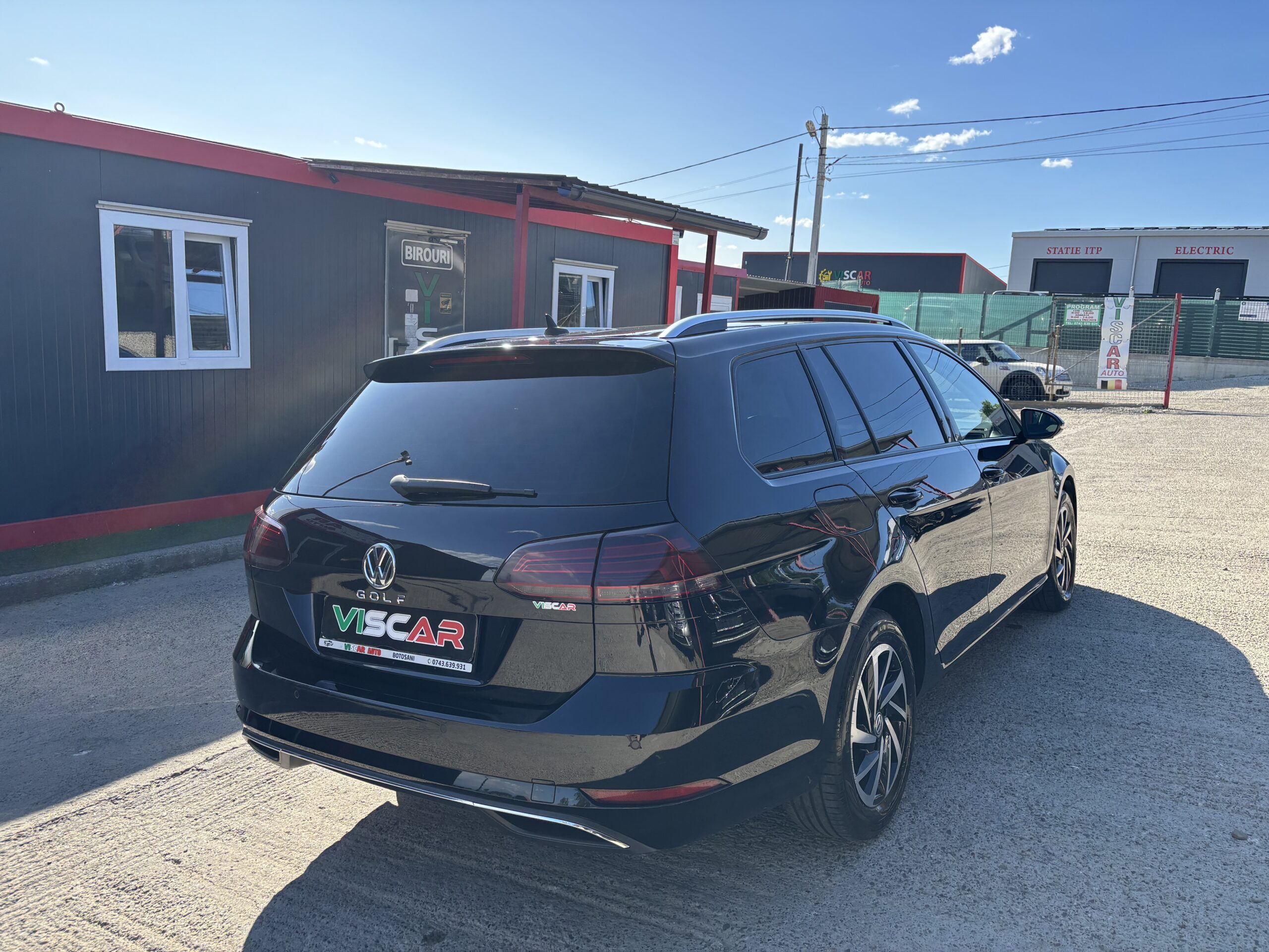 
								Volkswagen Golf 7 full									