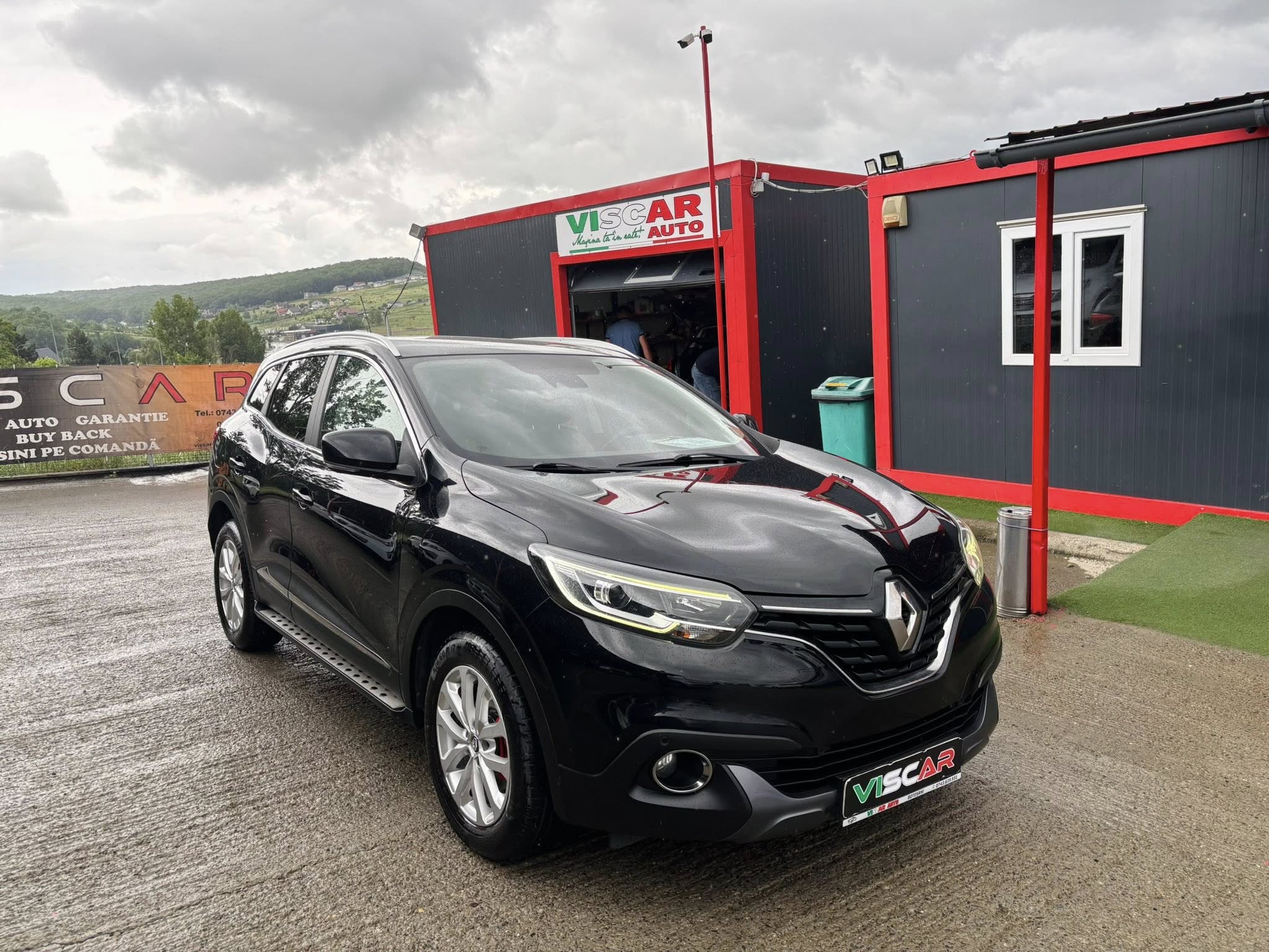 
								Renault Kadjar full									