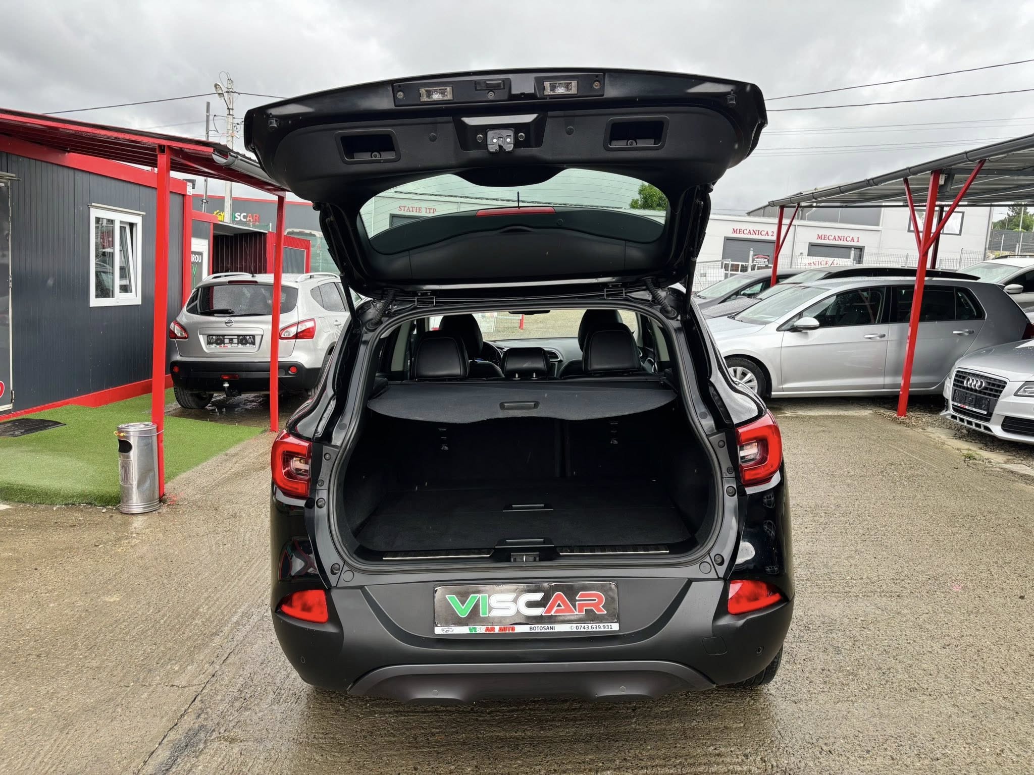 
								Renault Kadjar full									