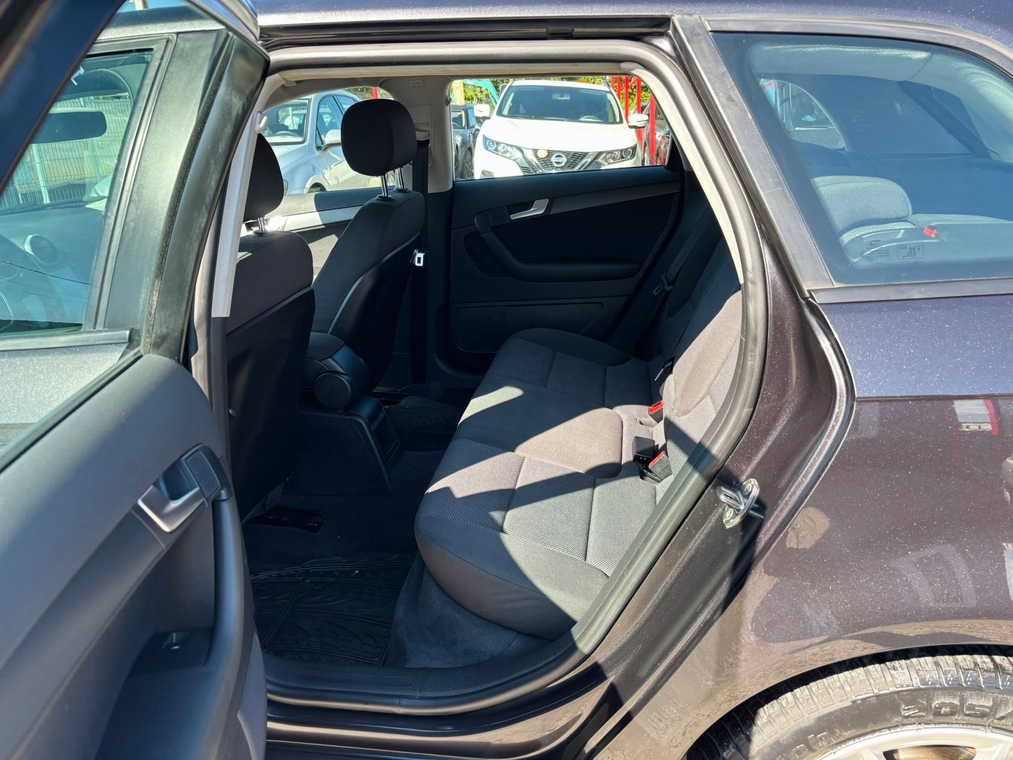 
								Audi A3 full									
