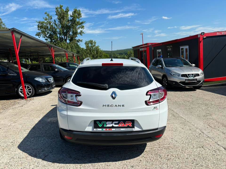 
								Renault Megane full									