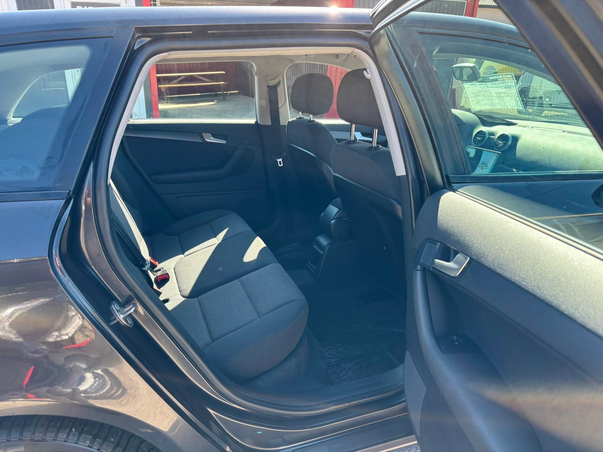 
								Audi A3 full									
