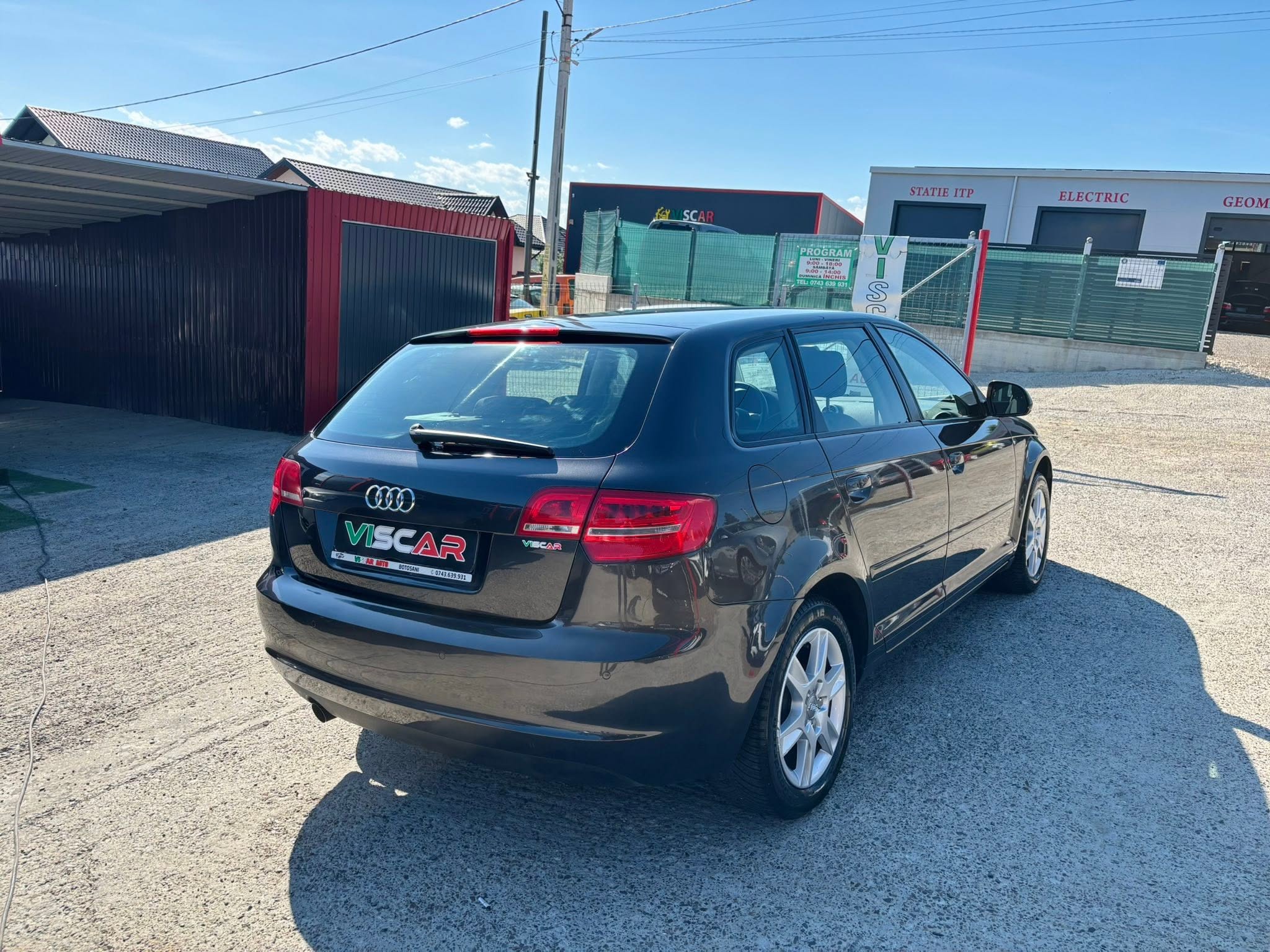 
								Audi A3 full									