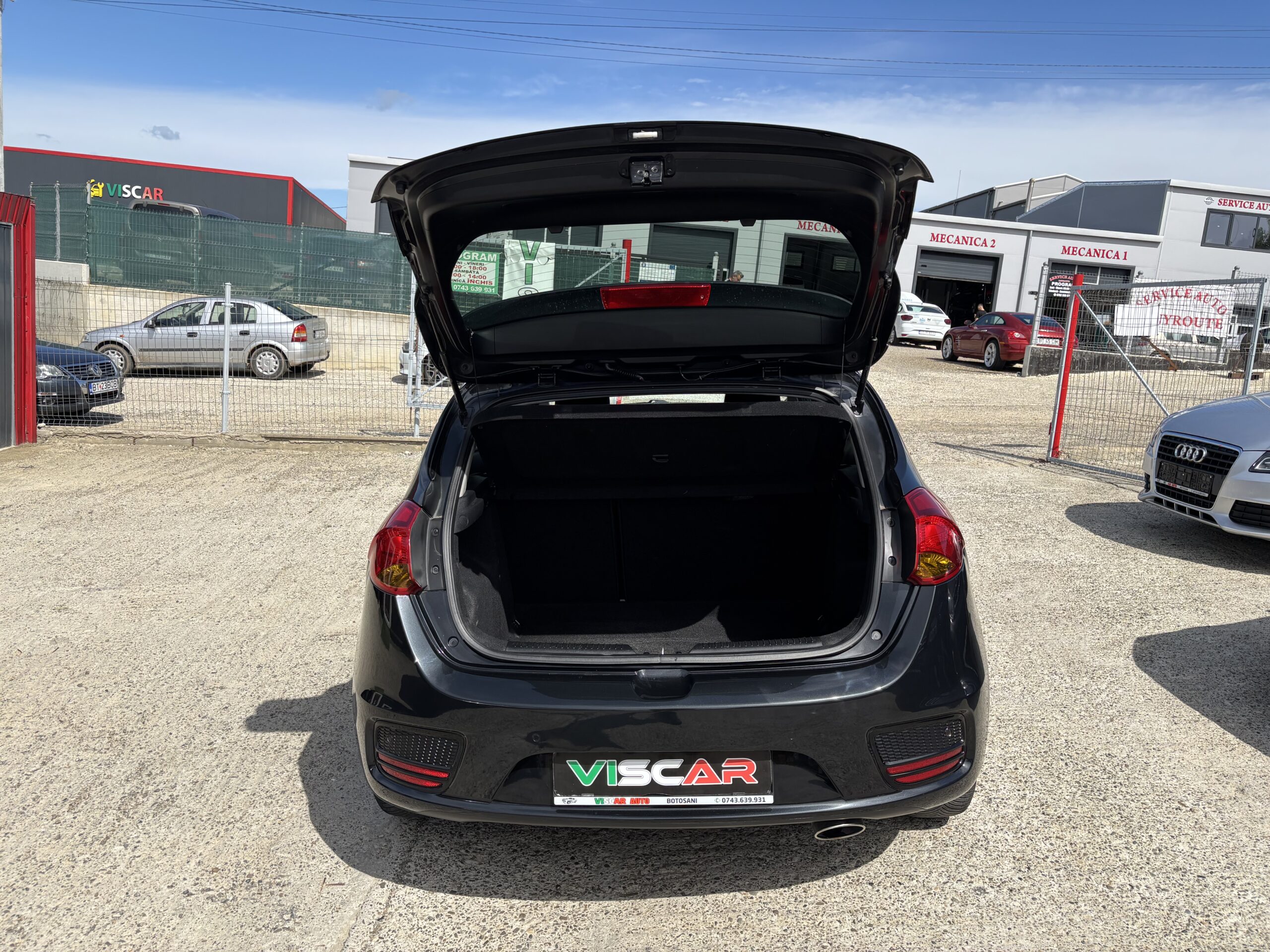 
								Kia Cee’d full									