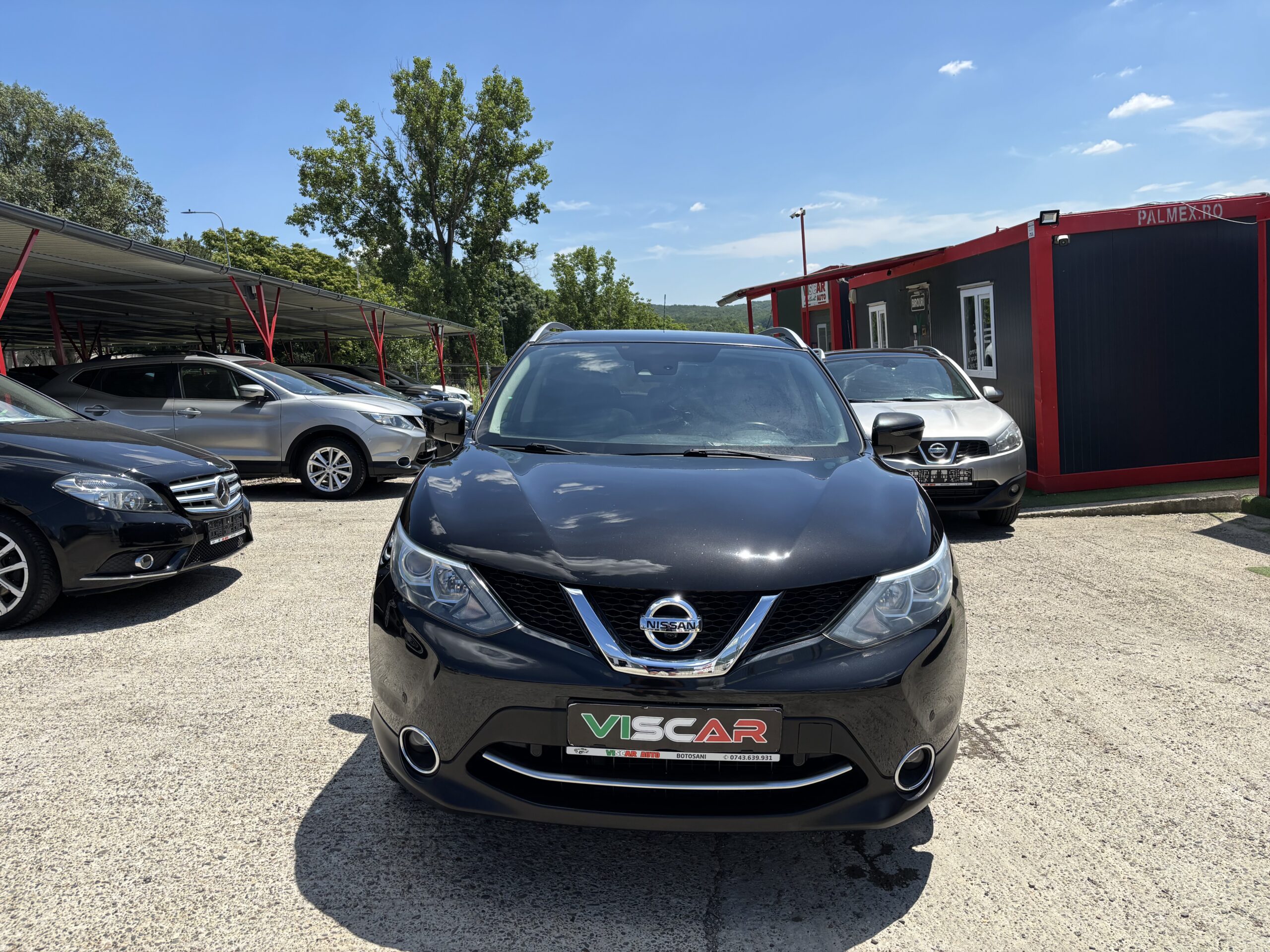 
								Nissan Qashqai full									