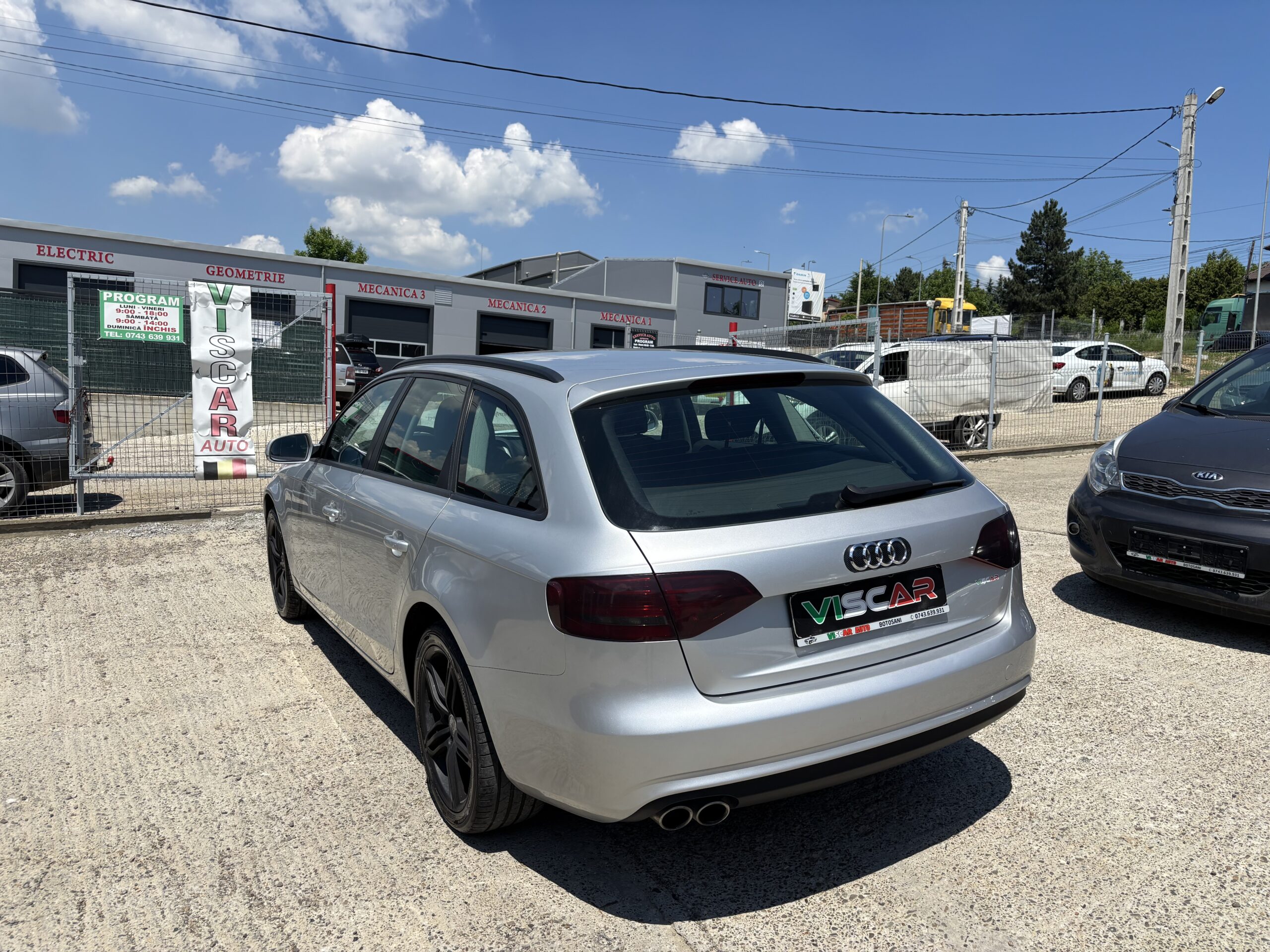 
								Audi A4 full									
