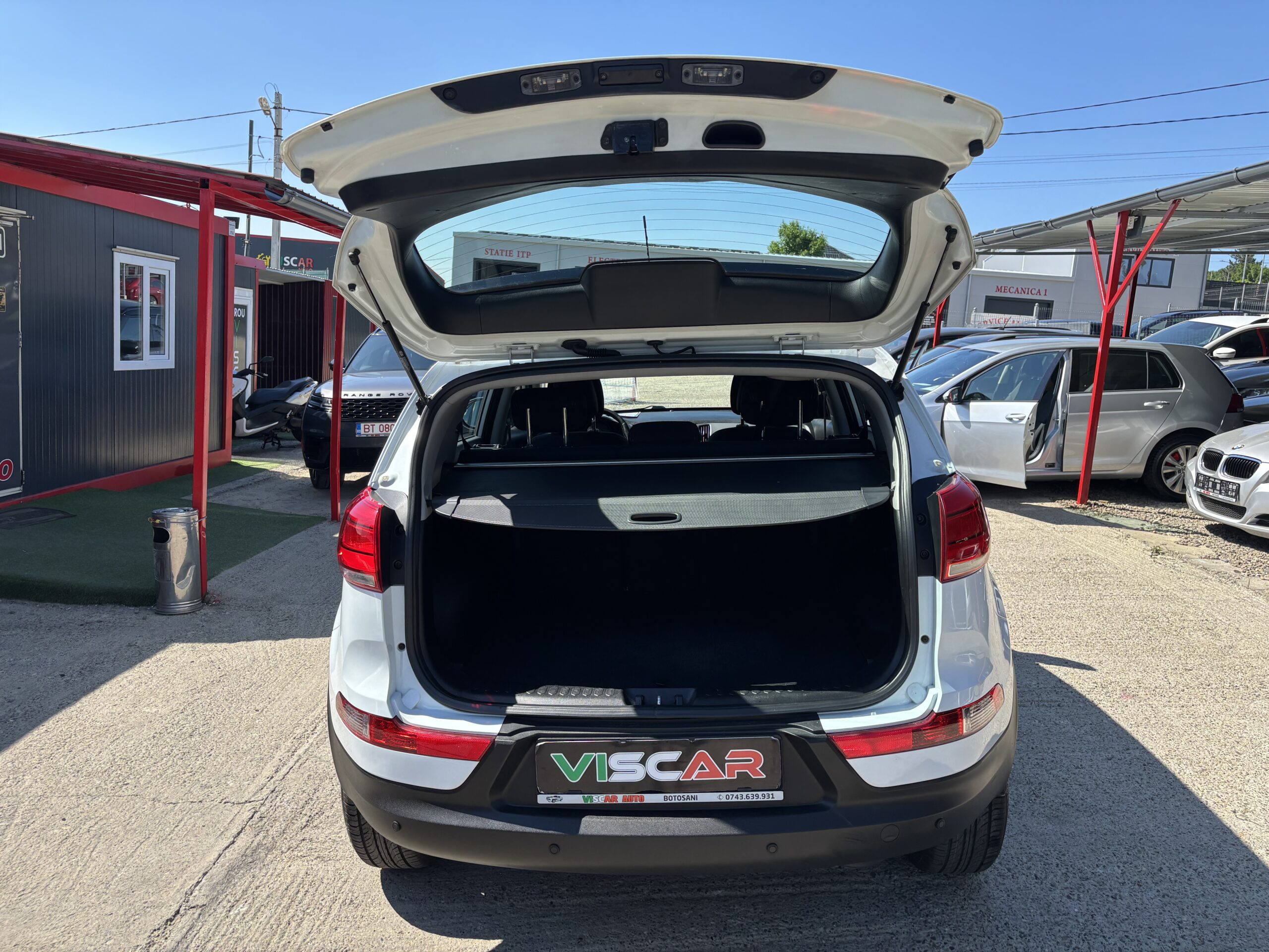 
								Kia Sportage full									