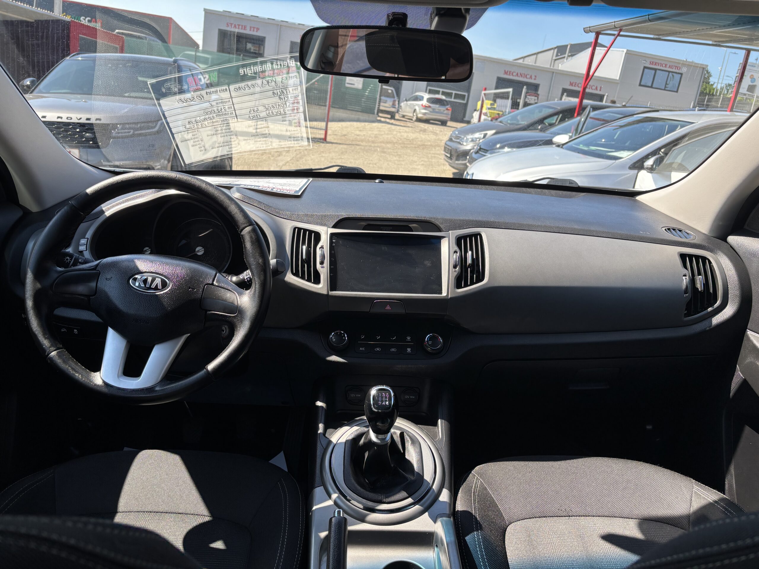 
								Kia Sportage full									