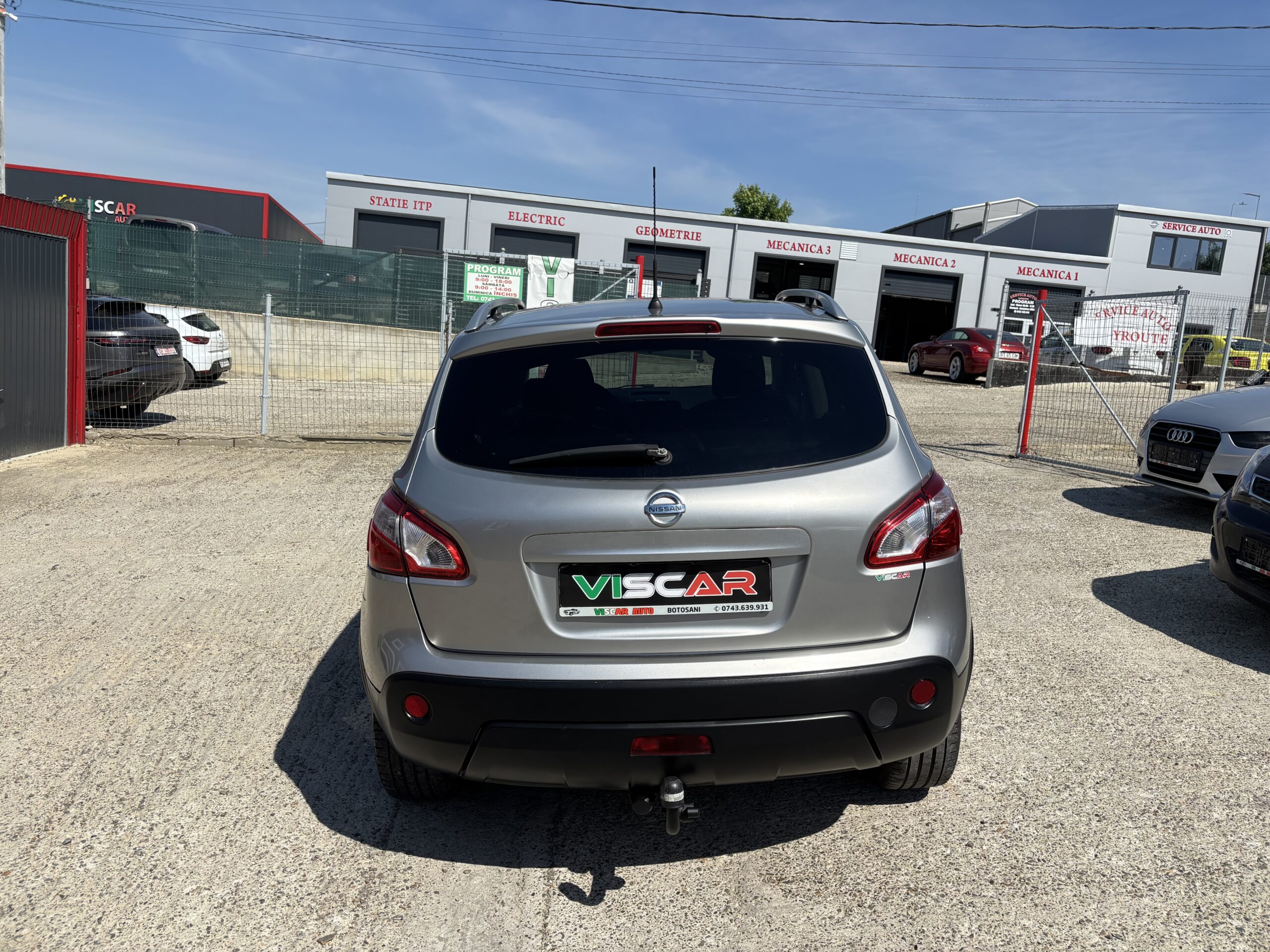 
								Nissan Qashqai full									