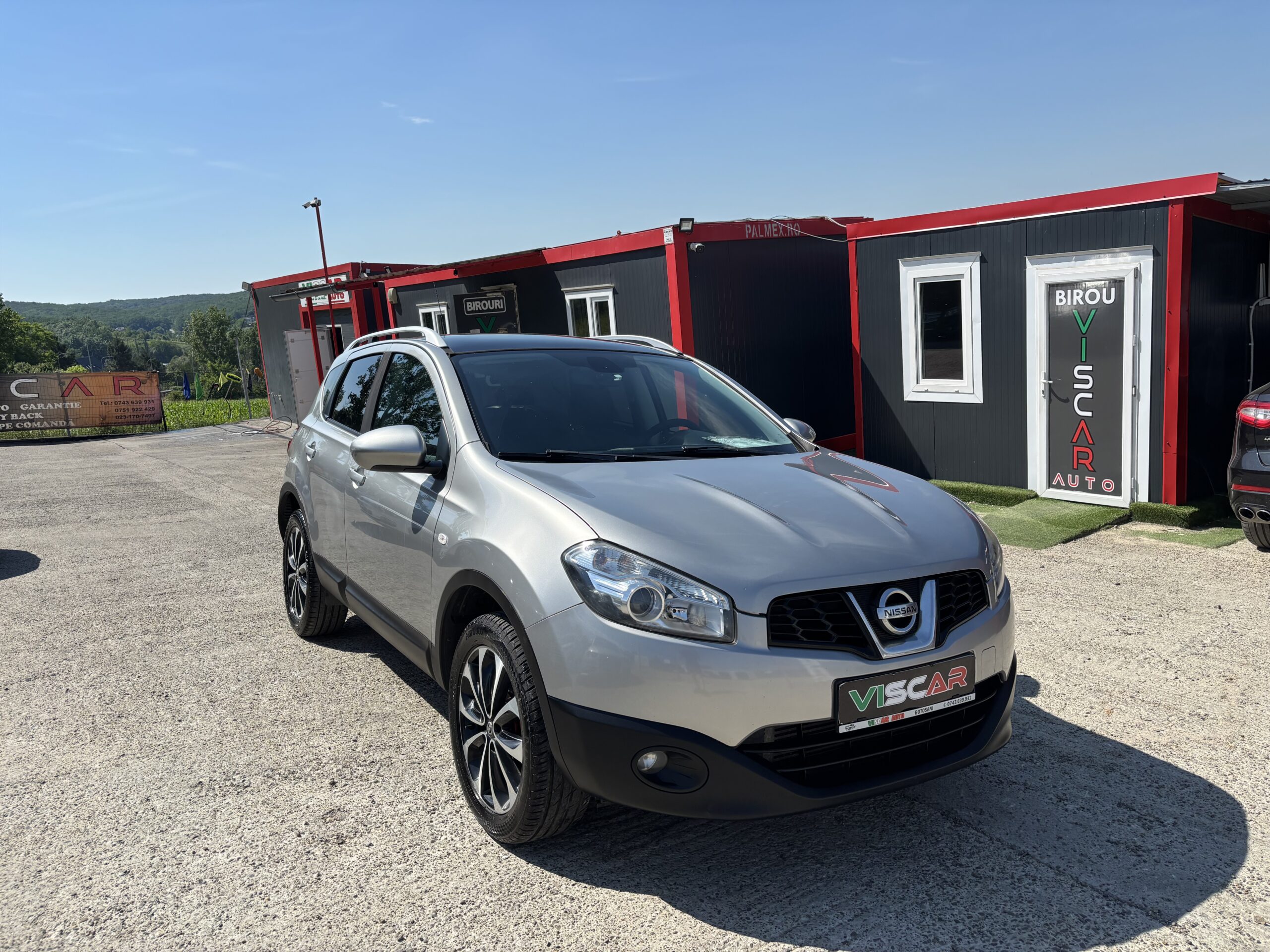 
								Nissan Qashqai full									