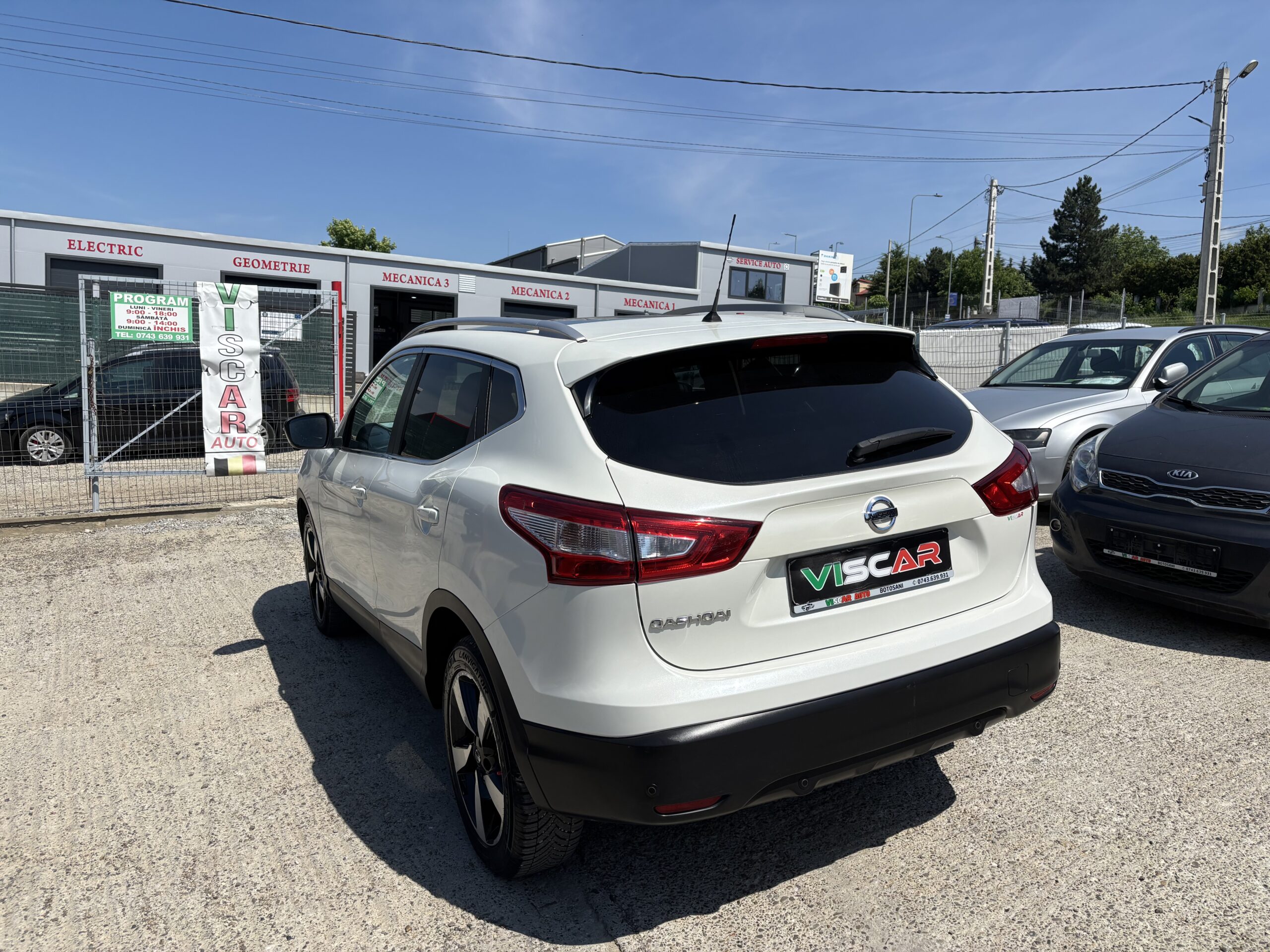 
								Nissan Qashqai full									