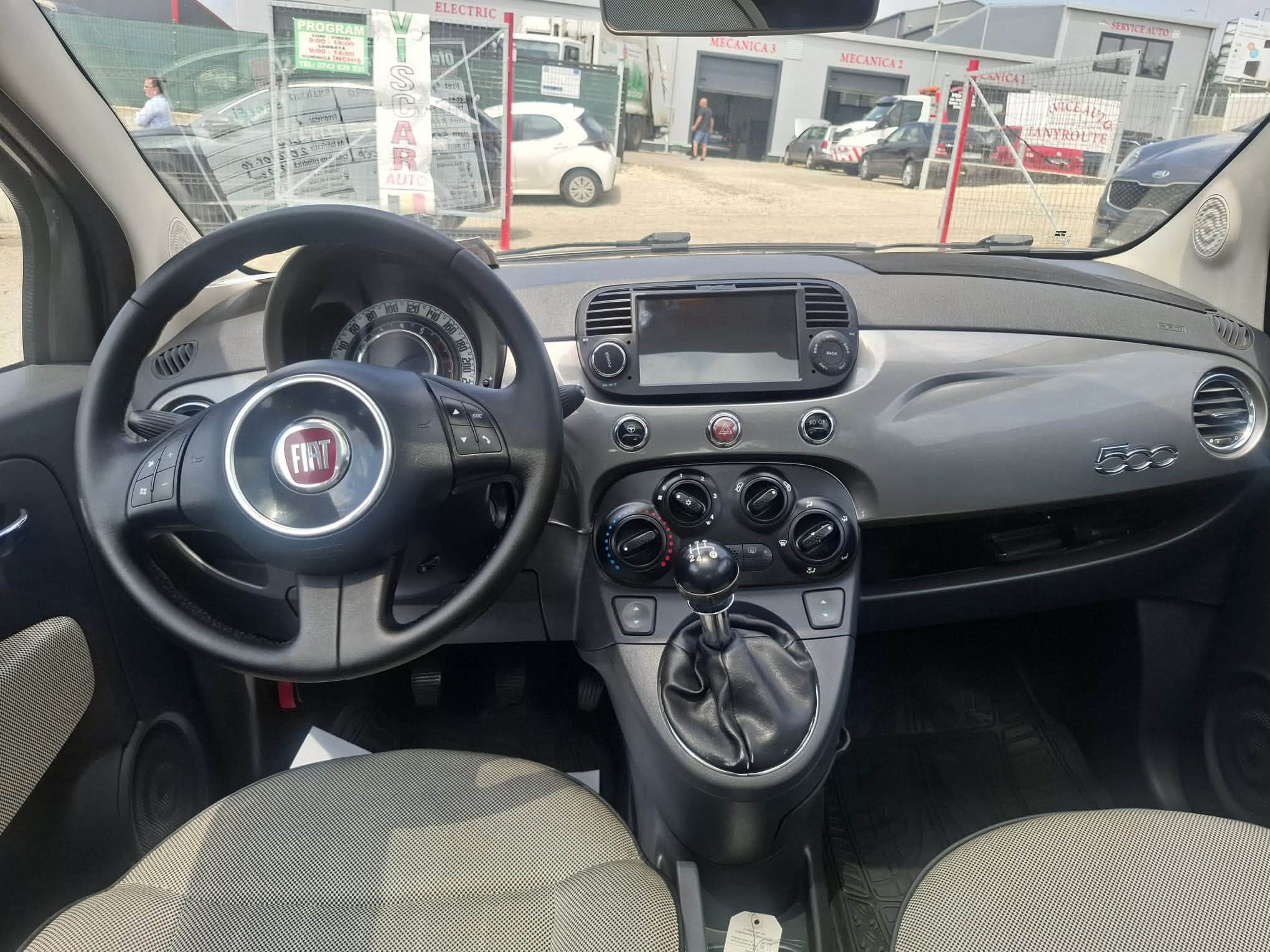 
								Fiat 500 full									