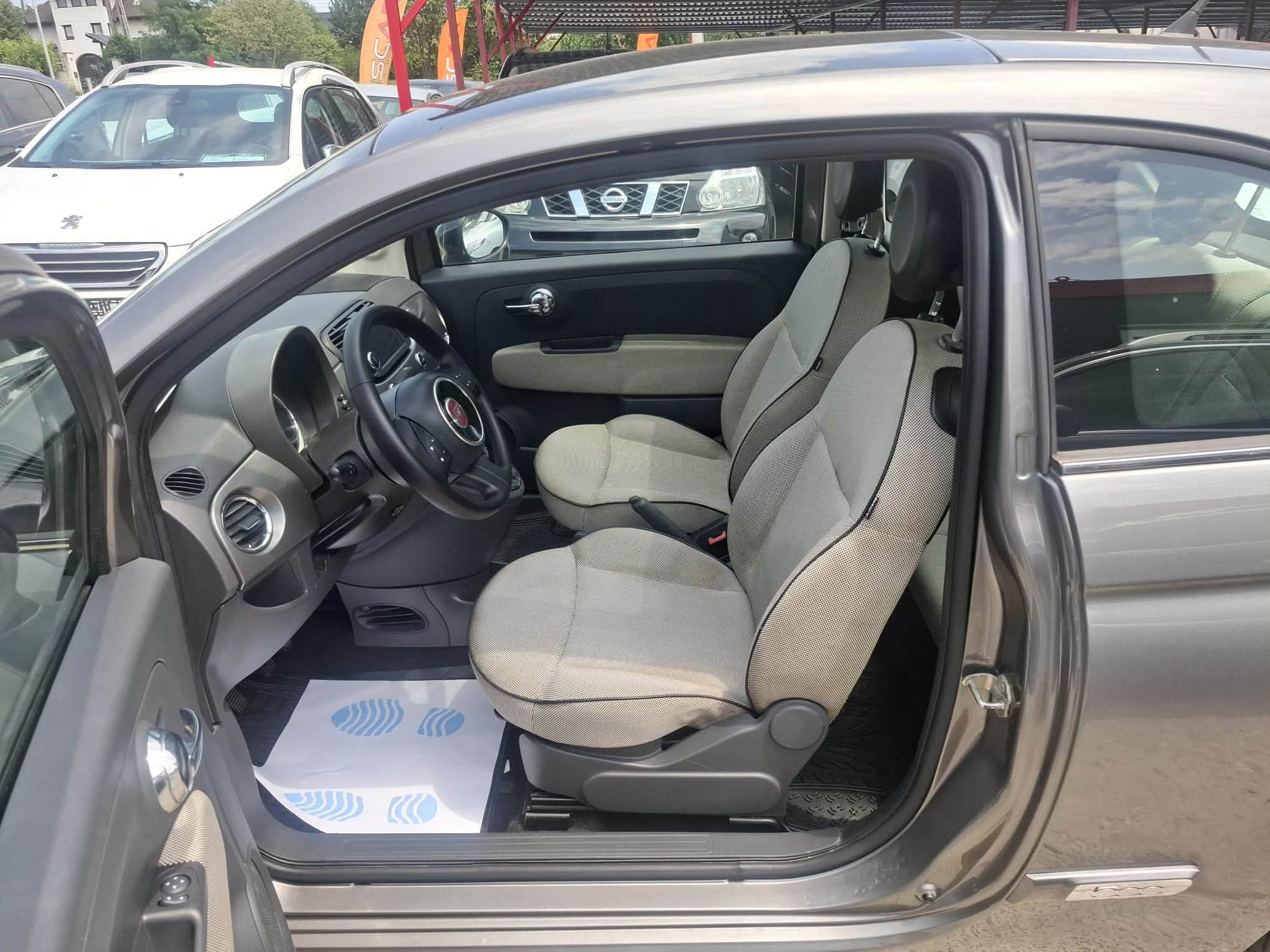 
								Fiat 500 full									