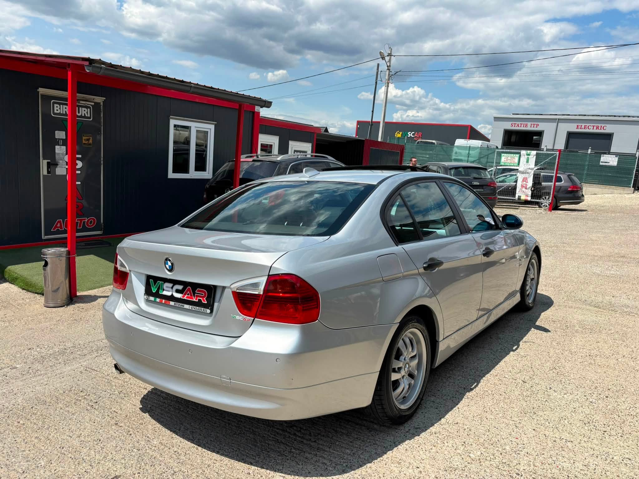 
								BMW 320D full									