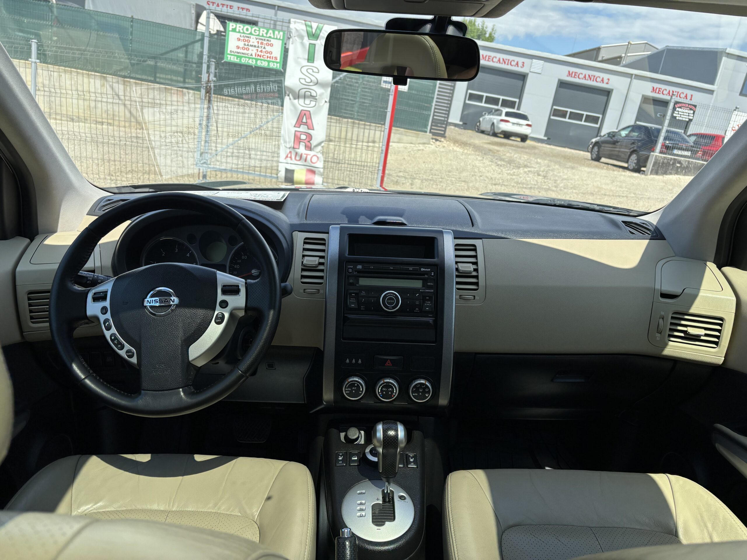 
								Nissan X-Trail full									