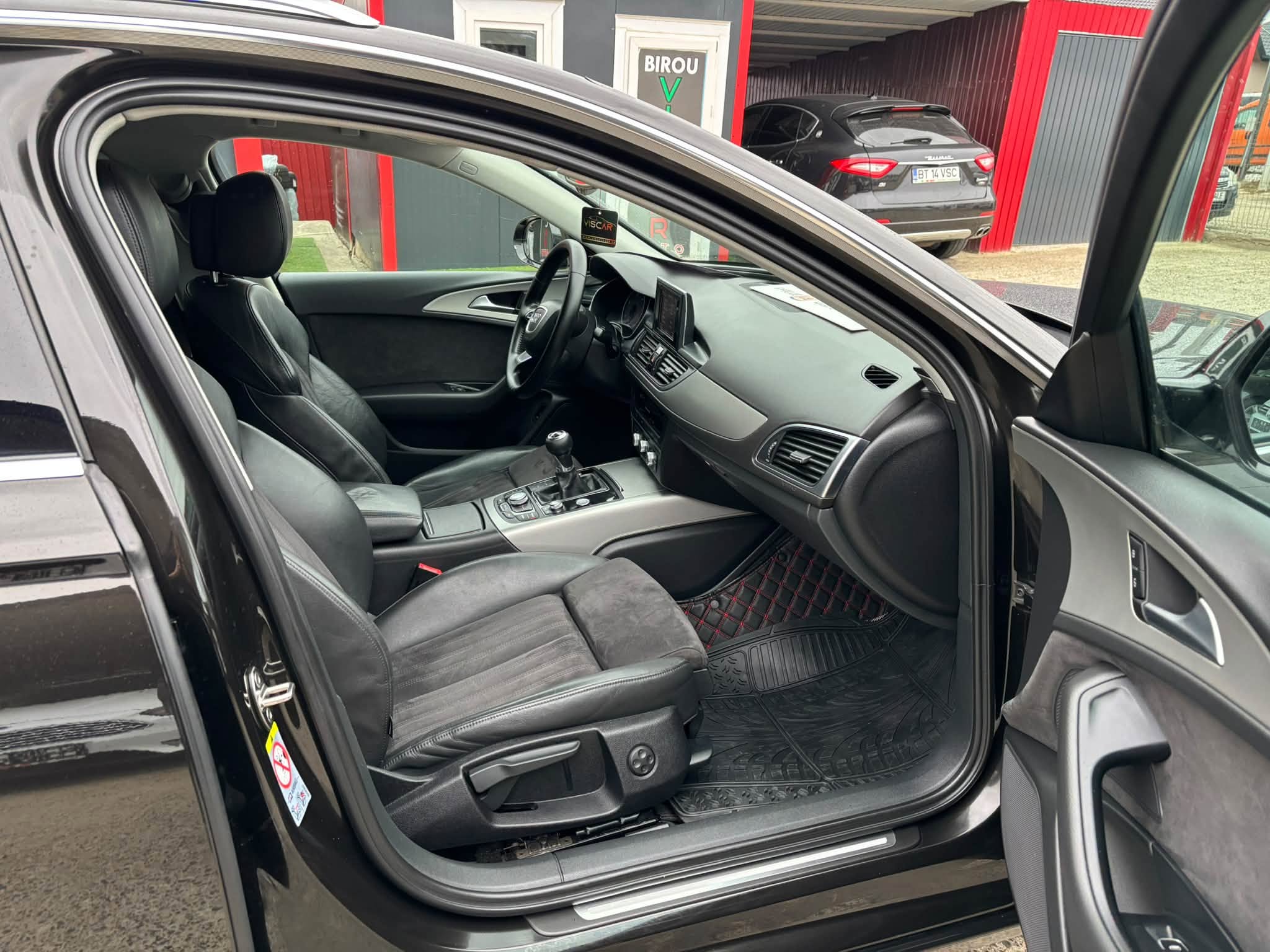 
								Audi A6 full									