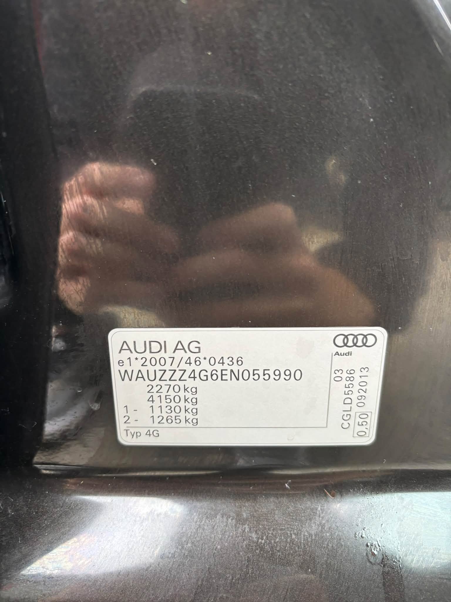 
								Audi A6 full									