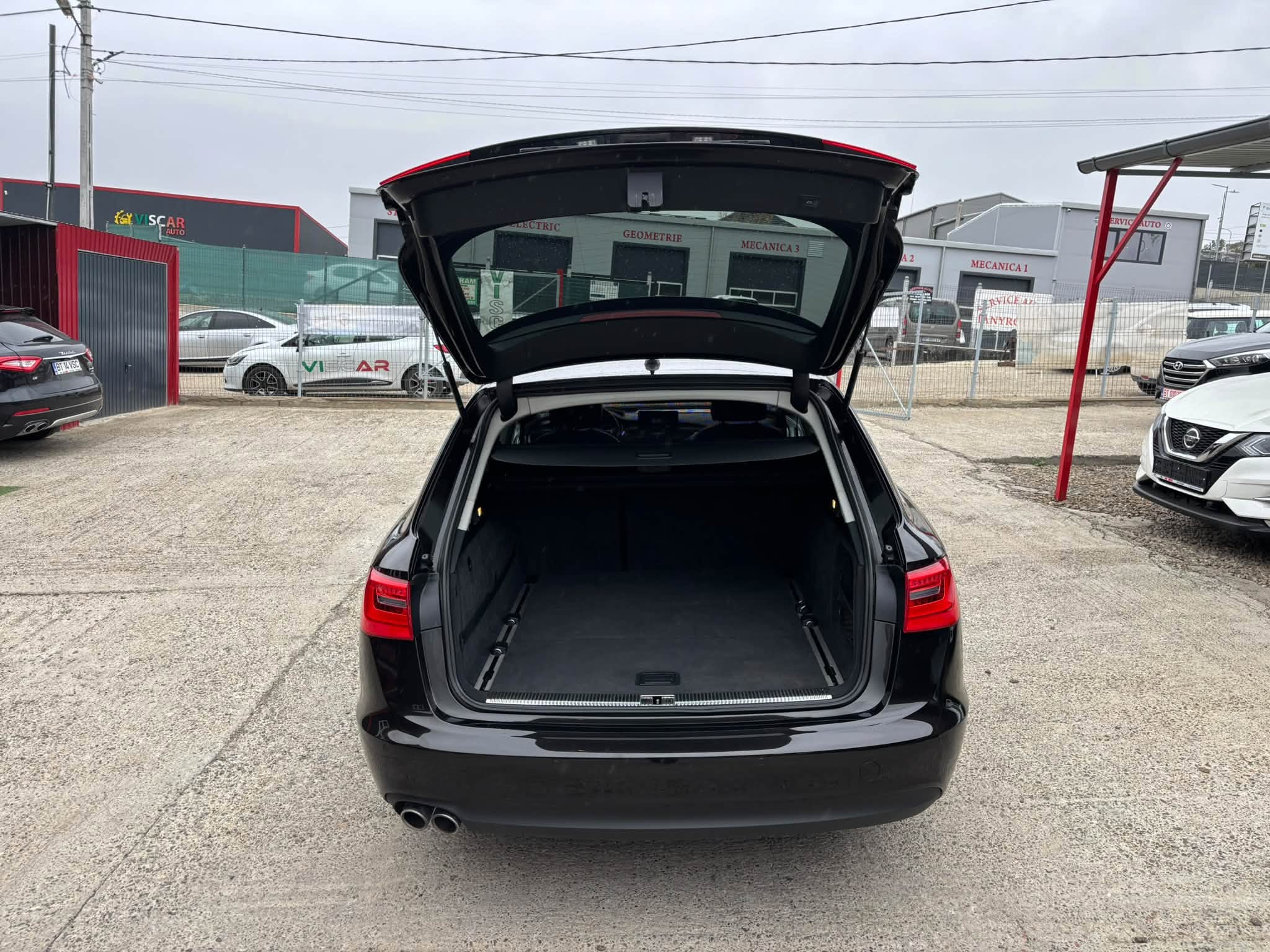 
								Audi A6 full									